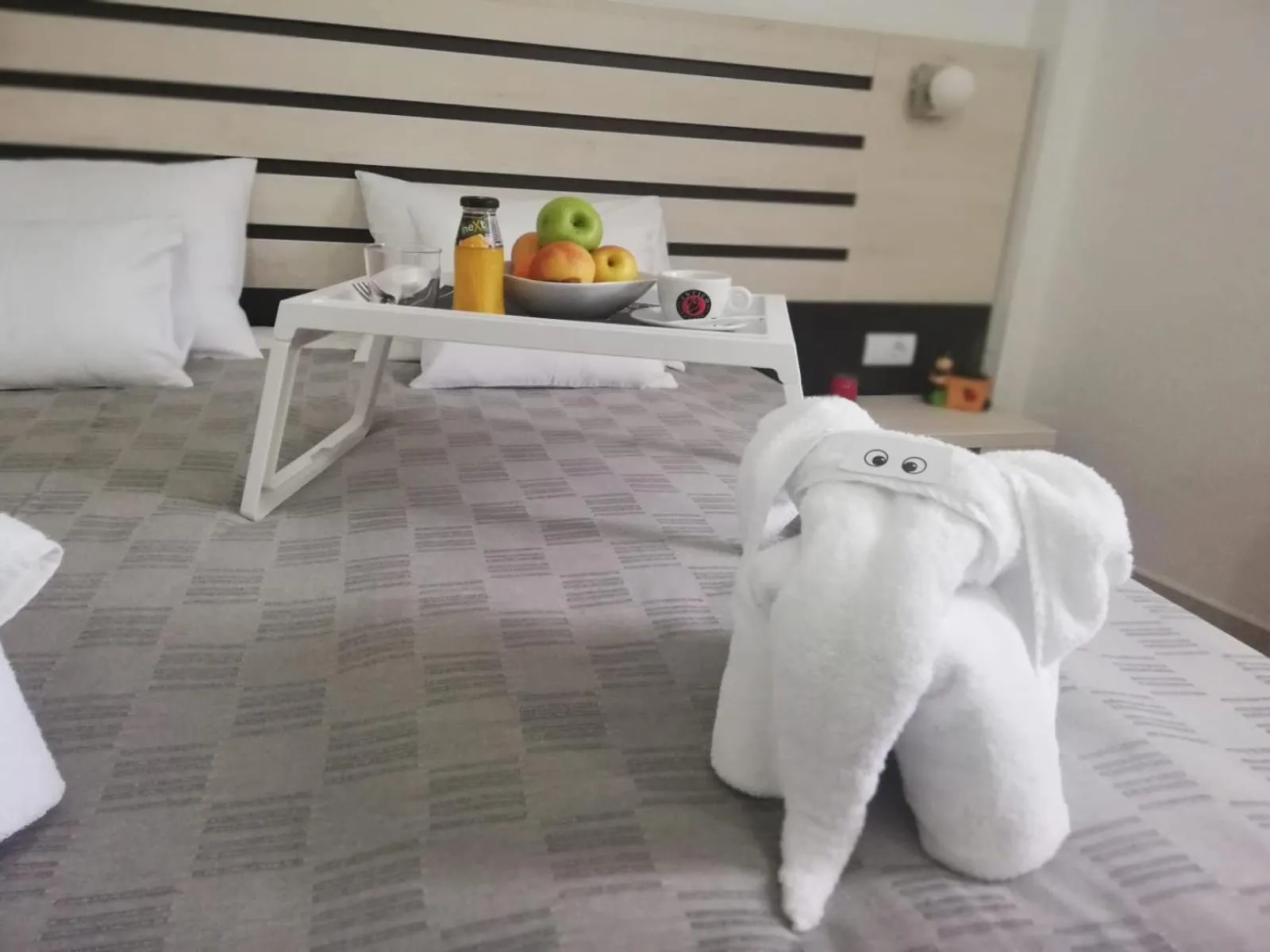 Decorative detail, Bed in Garni Hotel 11tica DM