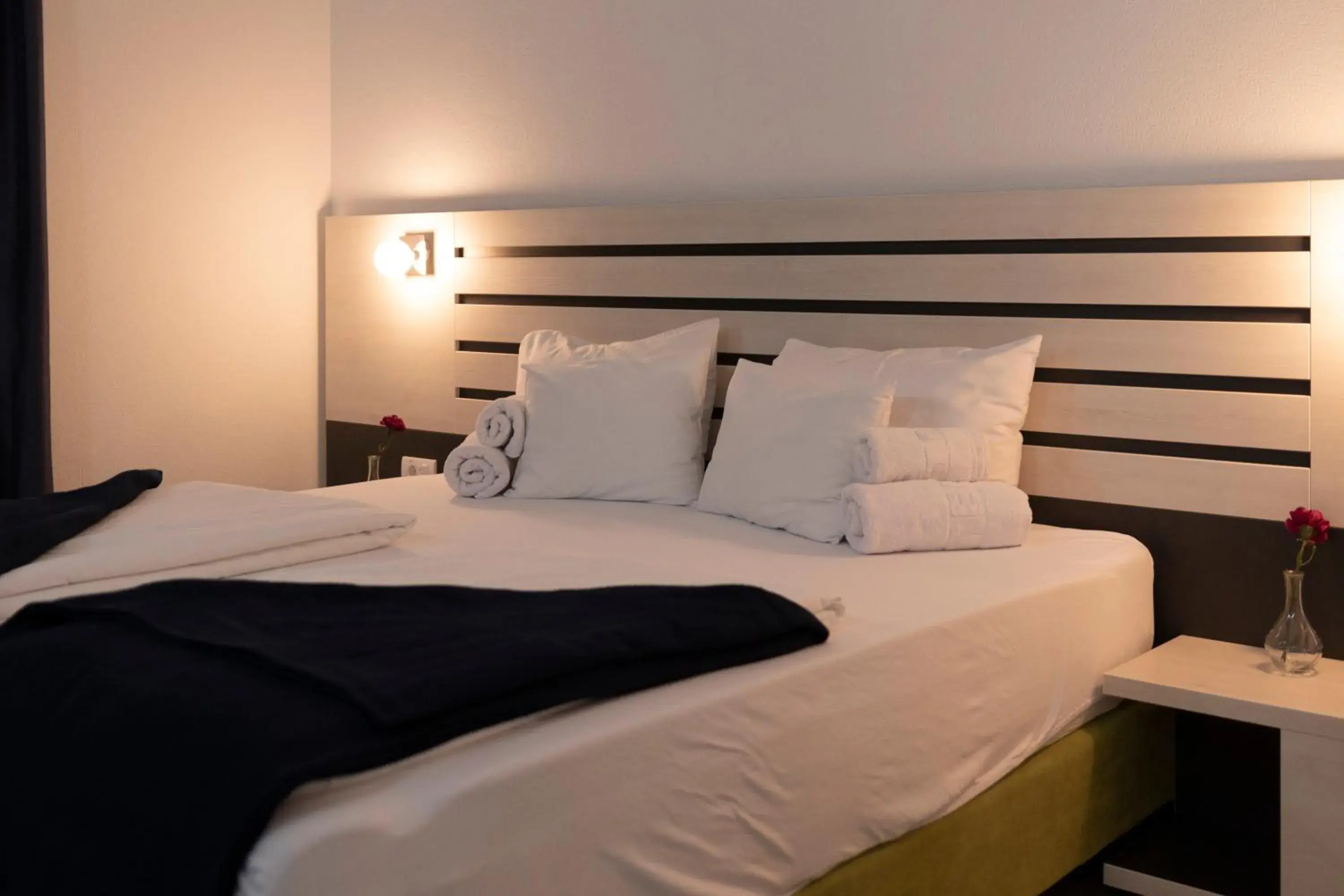 Standard Double or Twin Room in Garni Hotel 11tica DM Standard Double or Twin Room in Garni Hotel 11tica DM