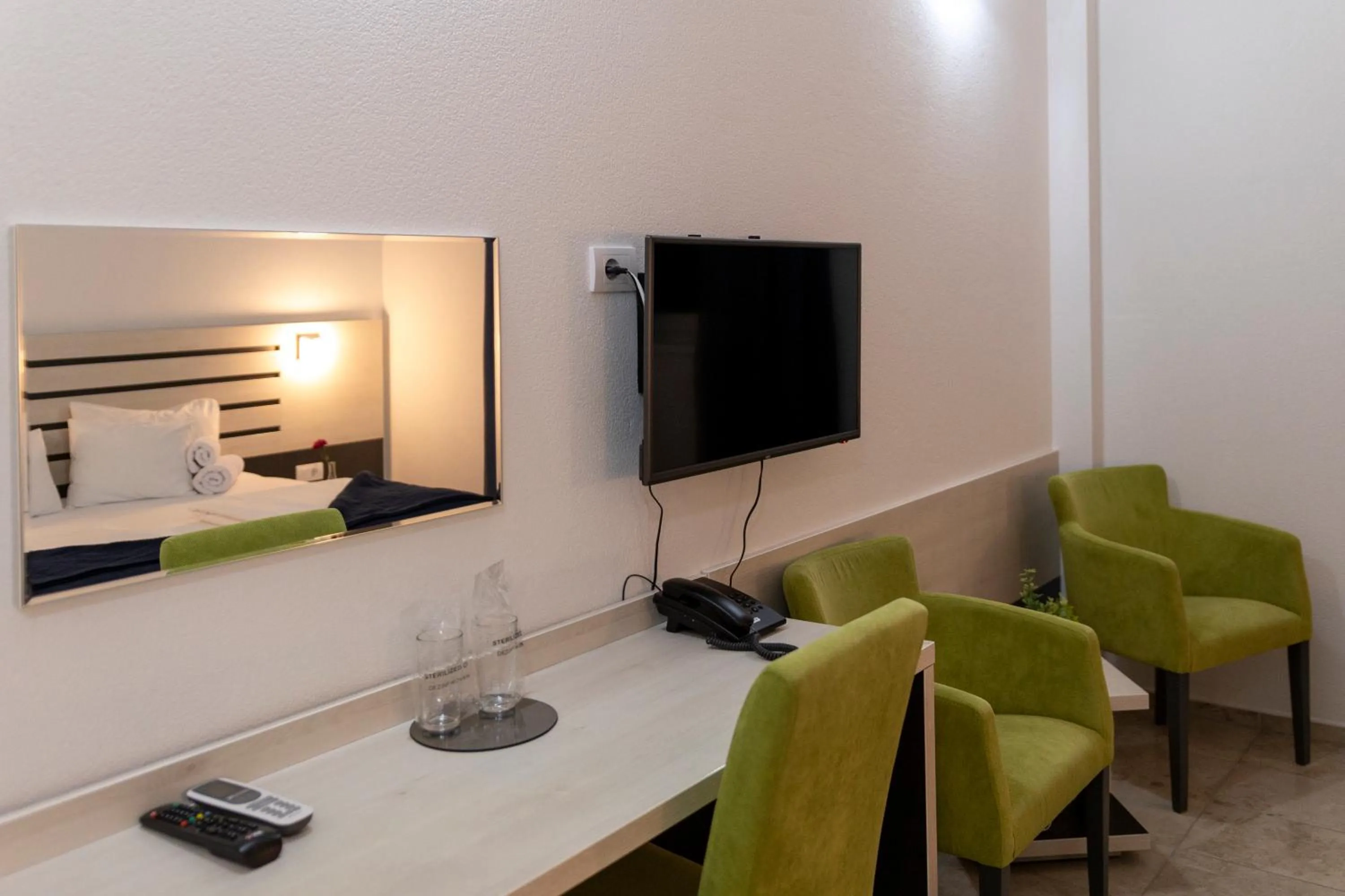 TV and multimedia in Garni Hotel 11tica DM