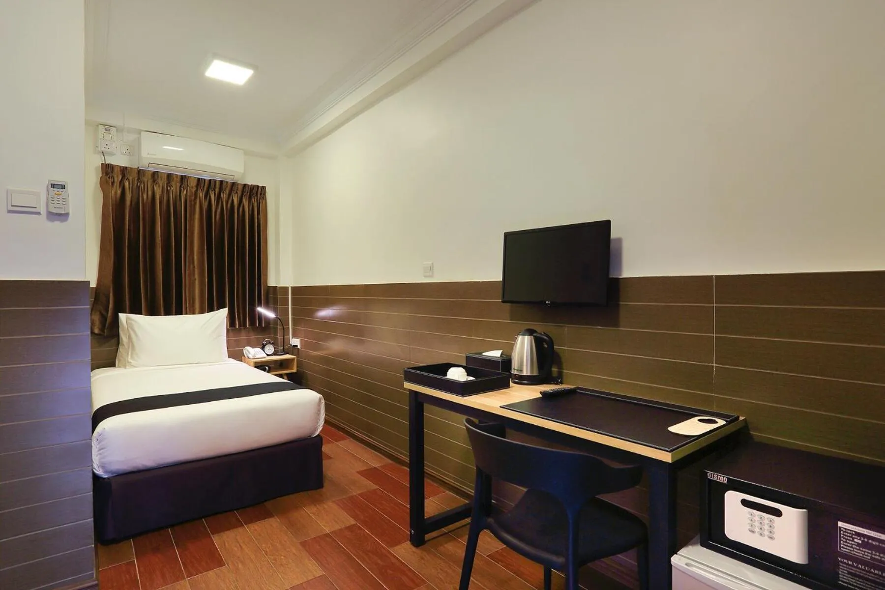 Standard Single Room in K.C Residence