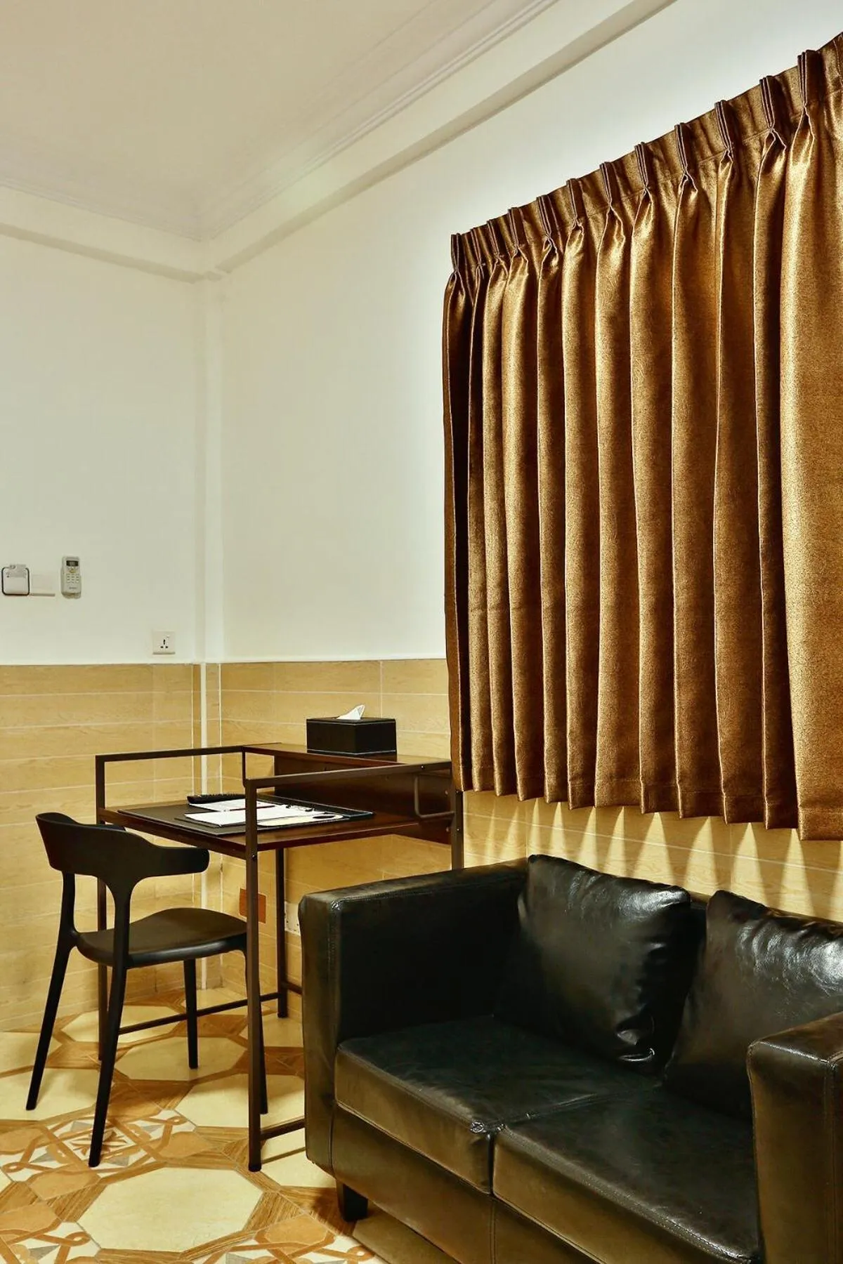 Area and facilities in K.C Residence