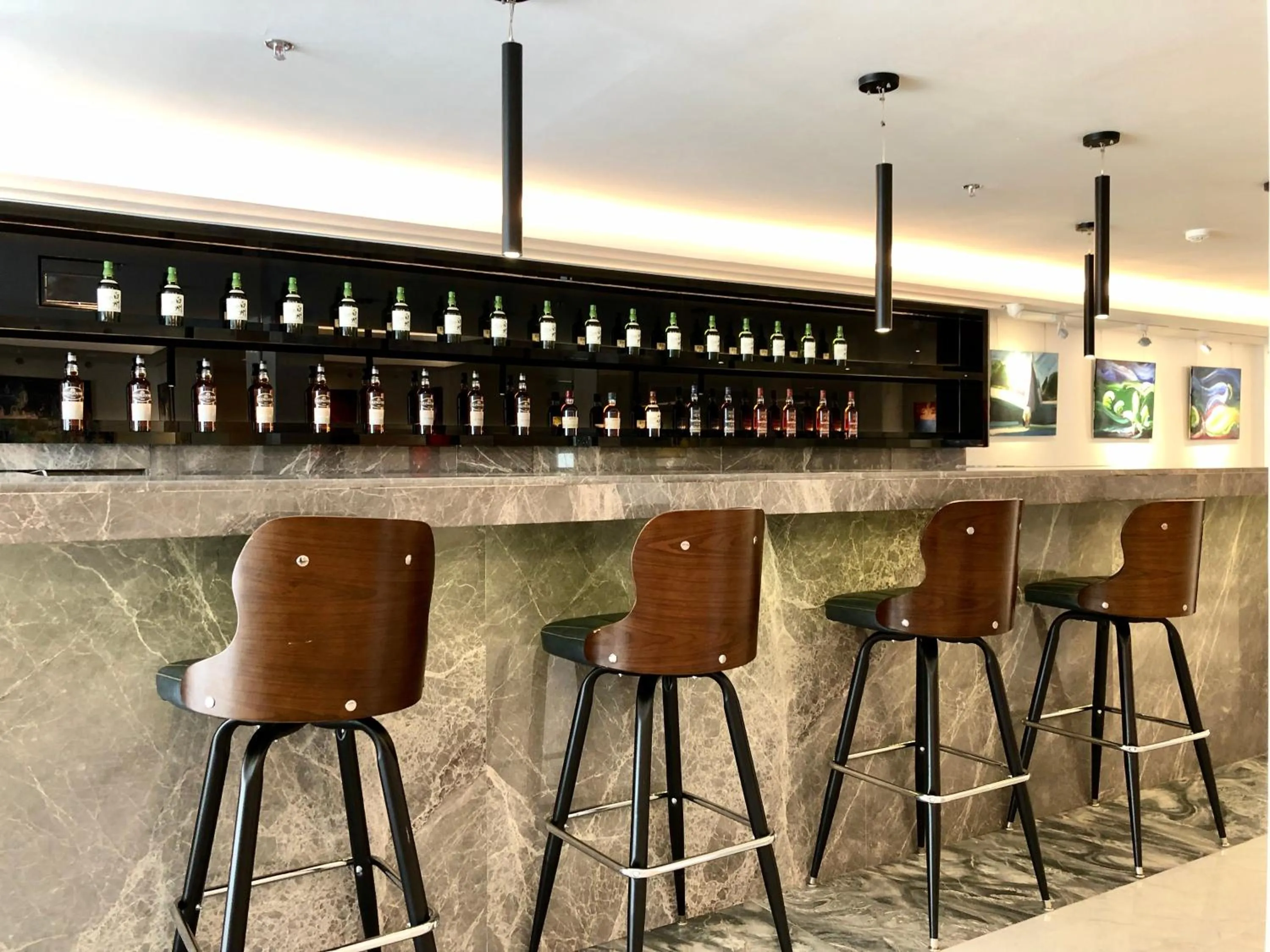 Lounge or bar in K.C Residence