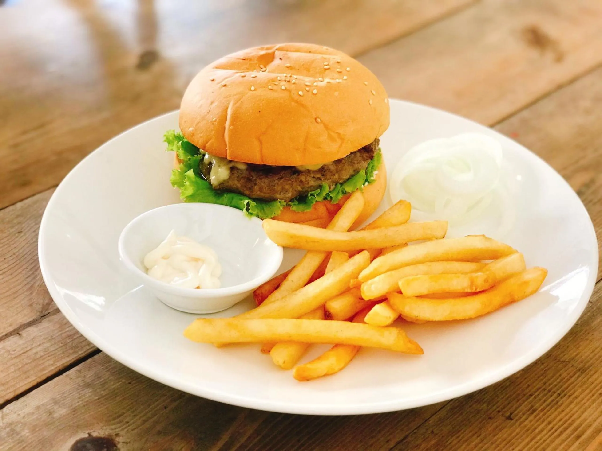 Olivia Hotel and Apartment