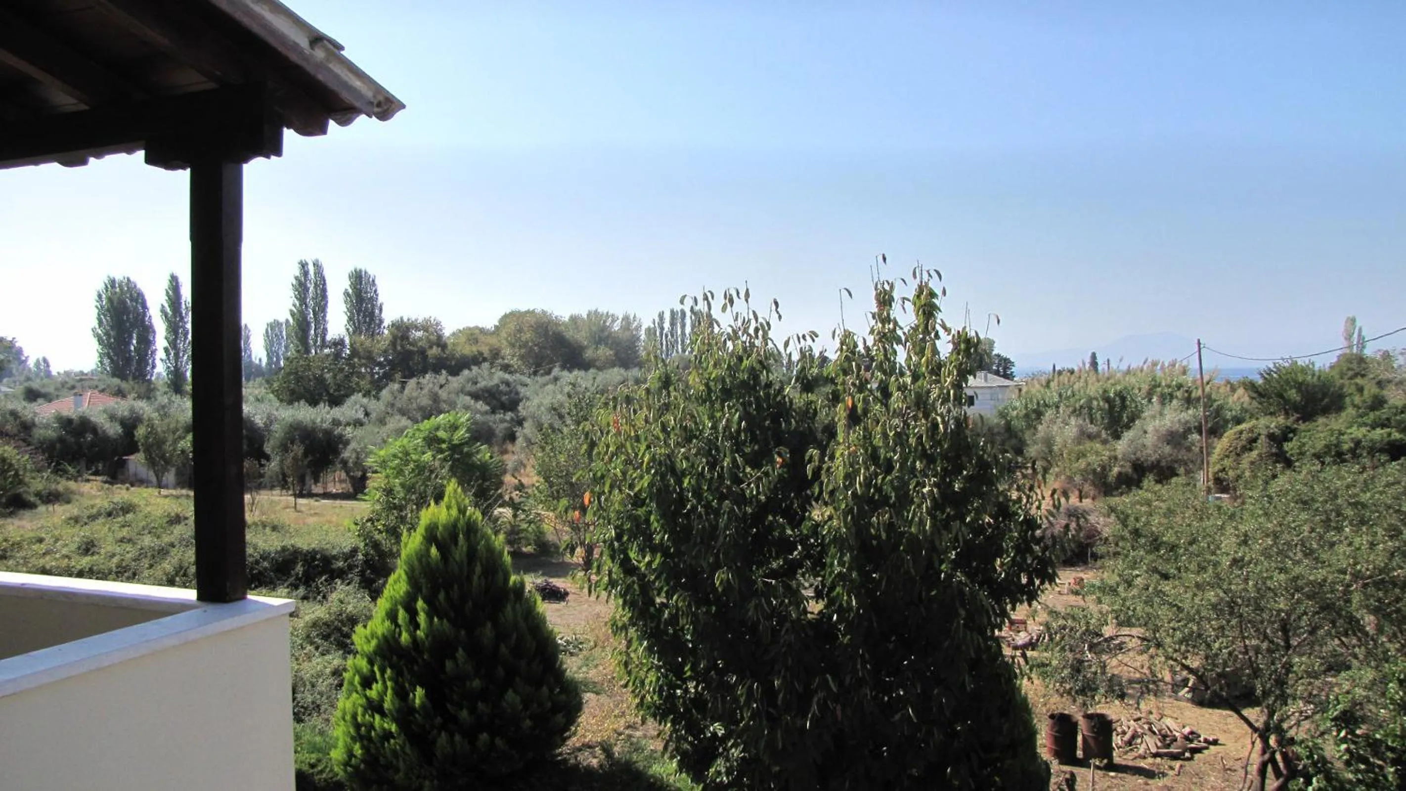 Spring in Palirria Hotel & Studios