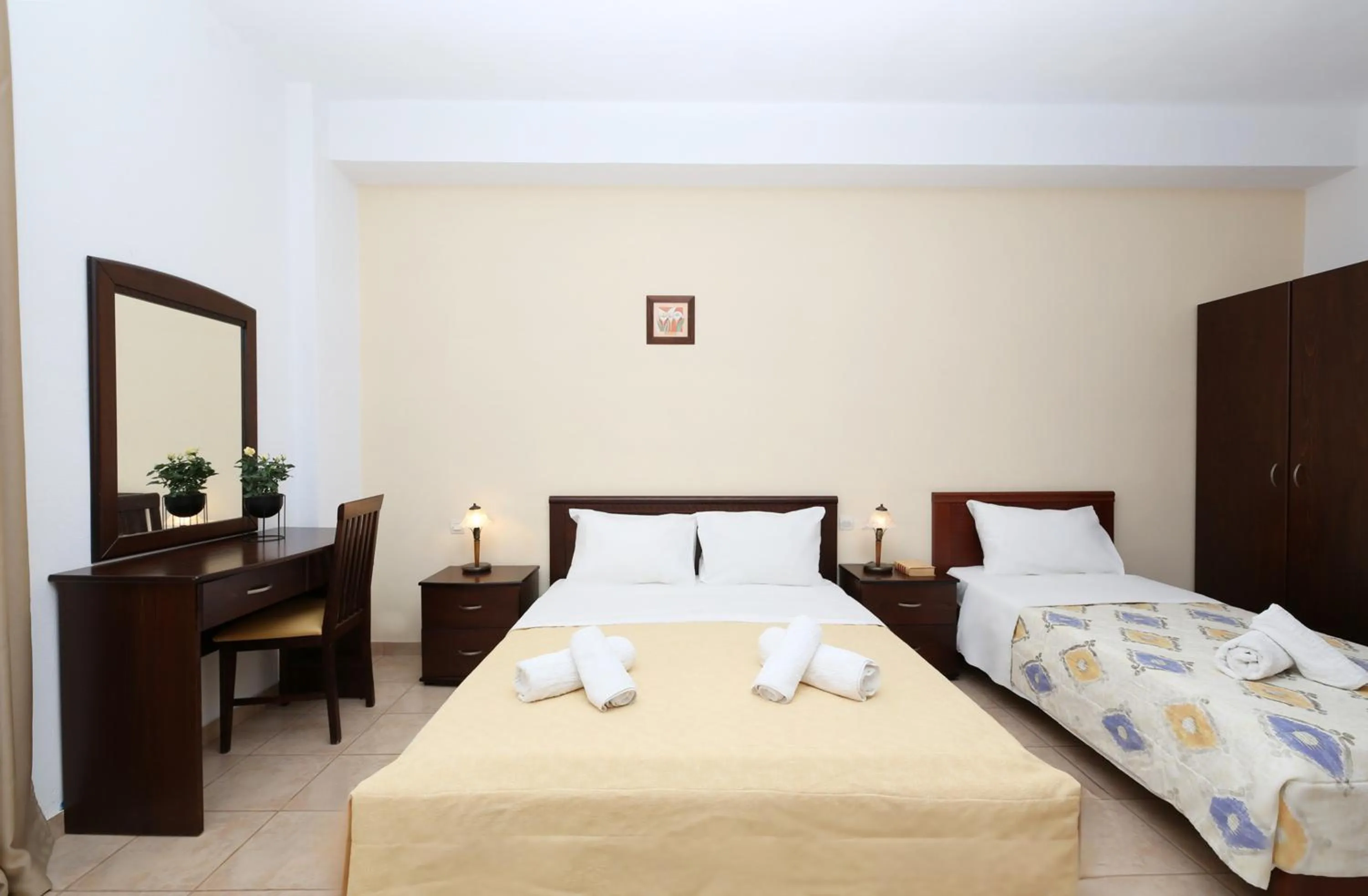 Bedroom, Bed in Palirria Hotel & Studios