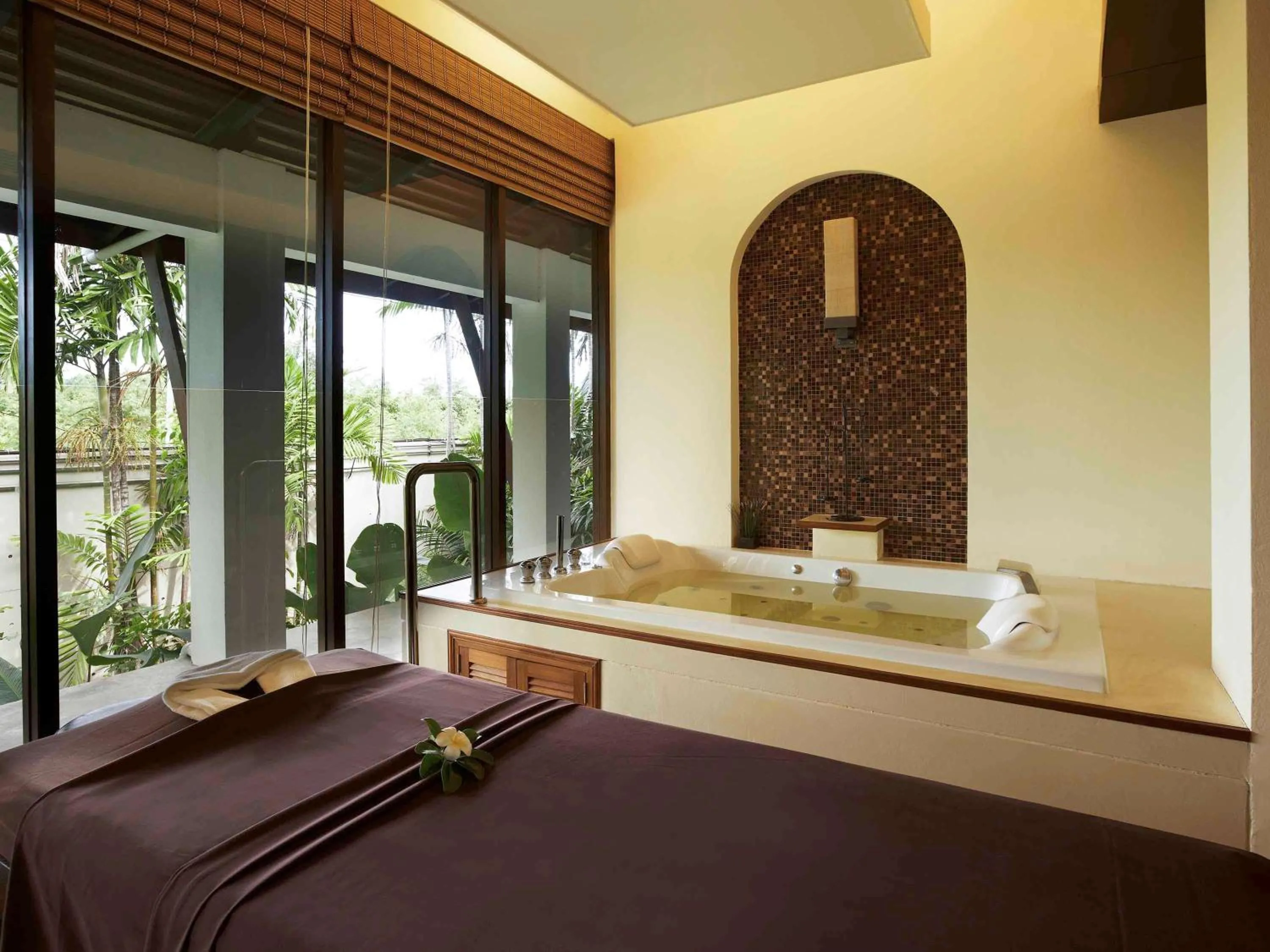 Spa and wellness centre/facilities, Bed in Veranda Resort & Villas Hua Hin Cha Am