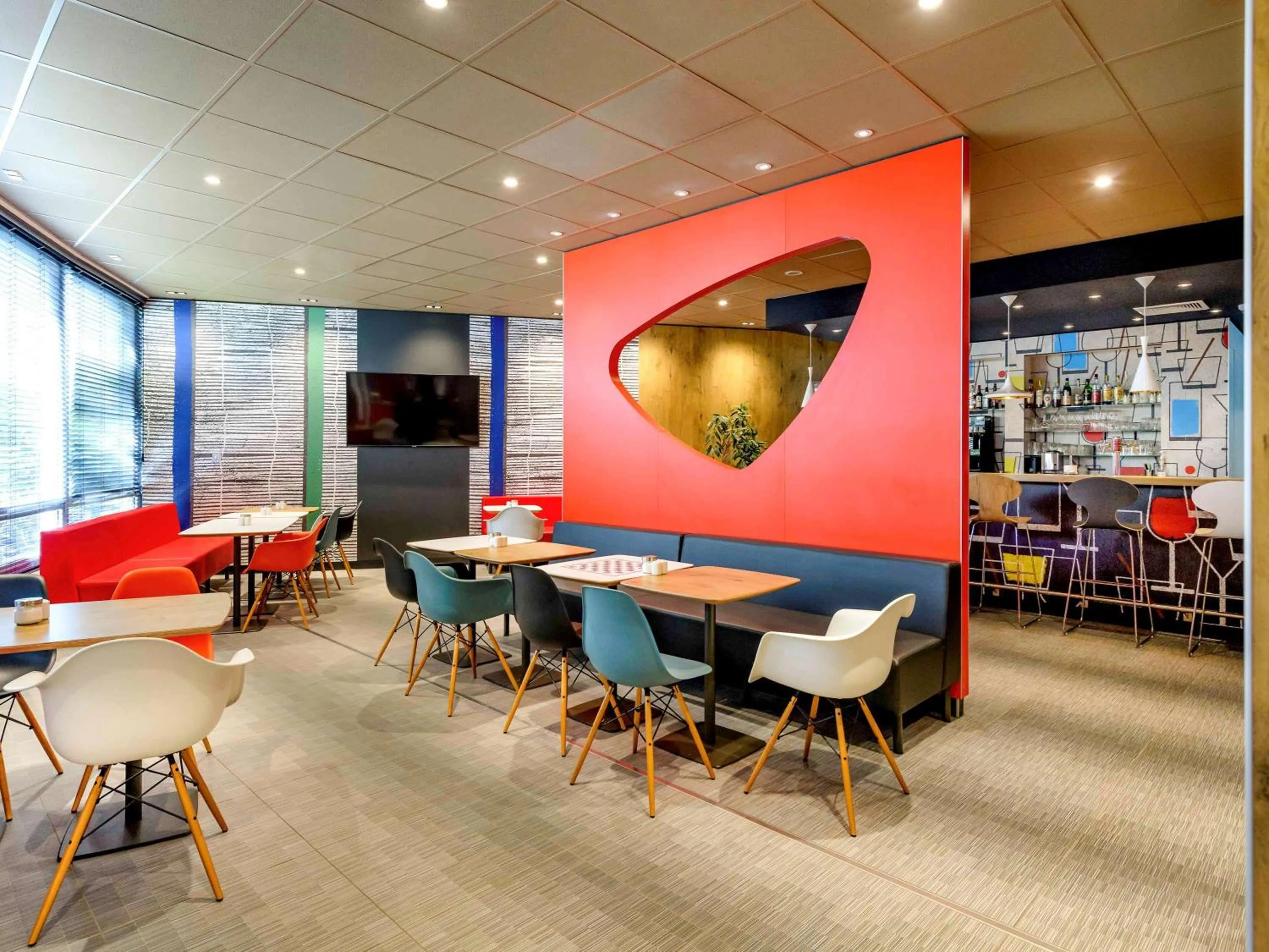 Lounge or bar in ibis Mainz City