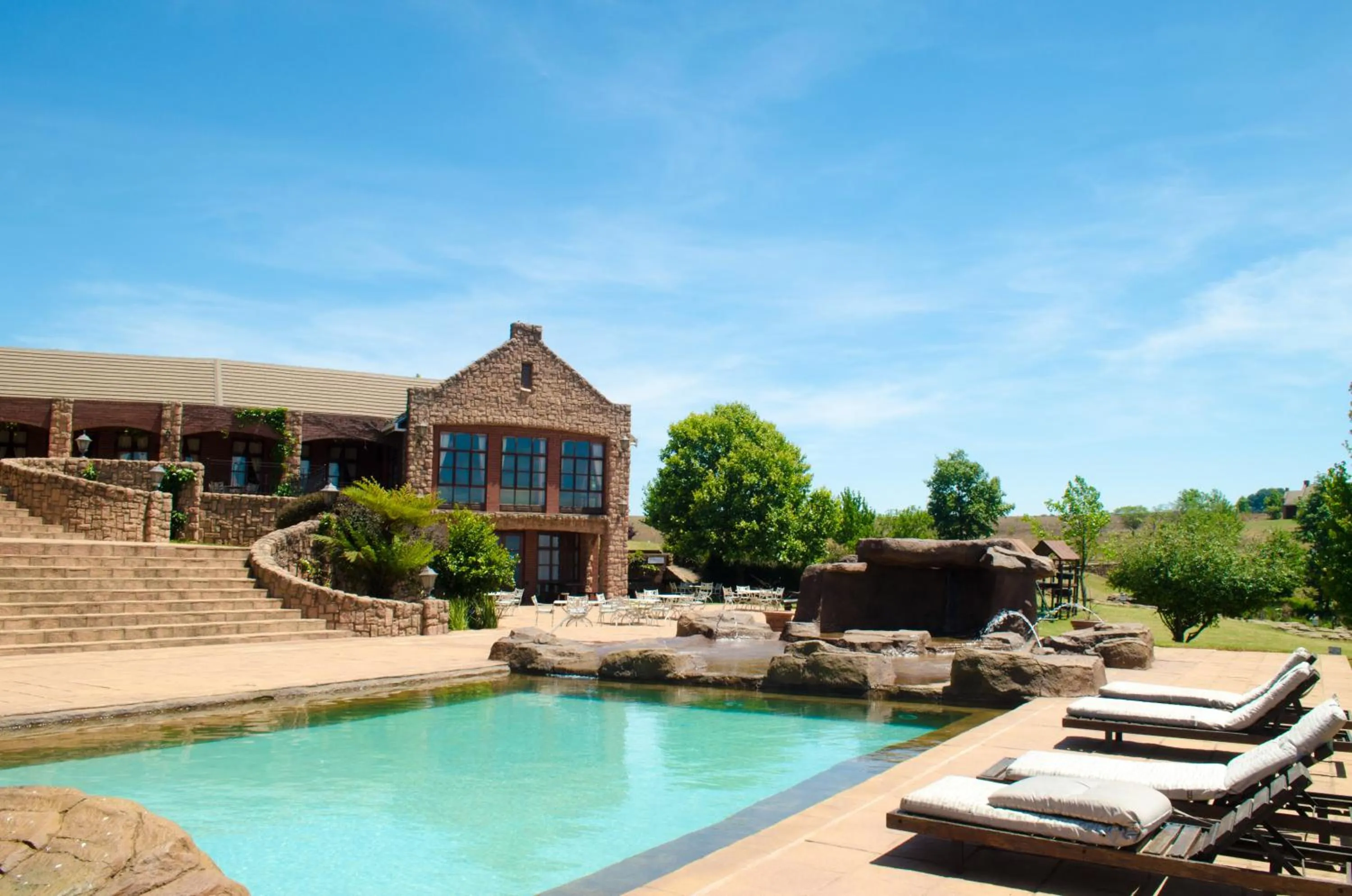 Swimming pool in Gooderson Kloppenheim Country Estate