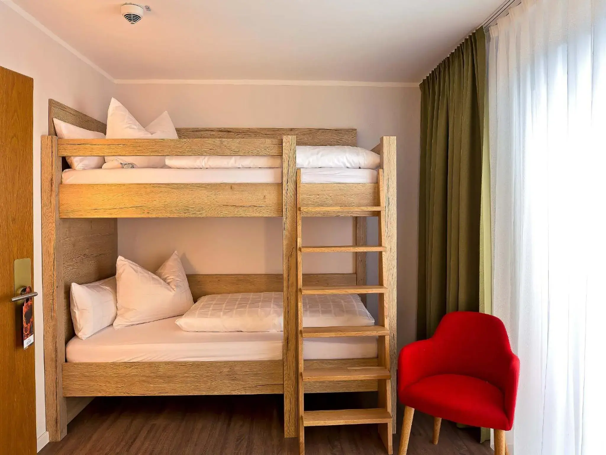 Twin Room with Bunk Bed in Elements Hotel Christlessee Twin Room with Bunk Bed in Elements Hotel Christlessee