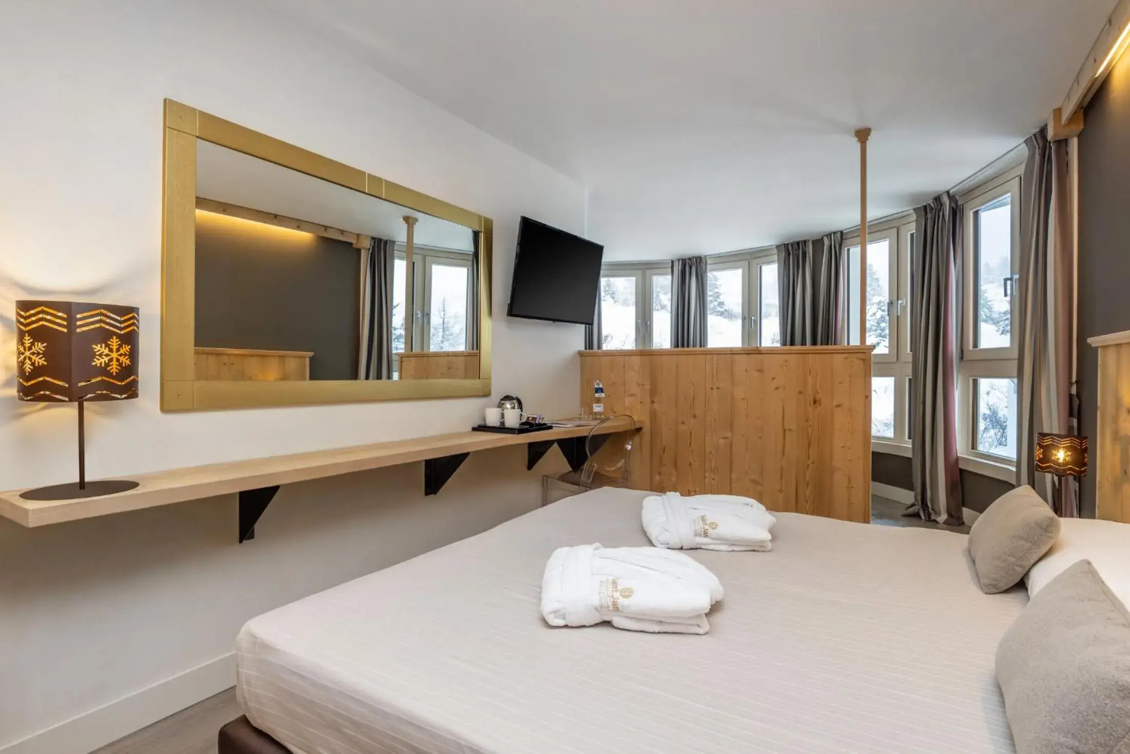 Superior Quadruple Room in Hotel Piandineve Superior Quadruple Room in Hotel Piandineve