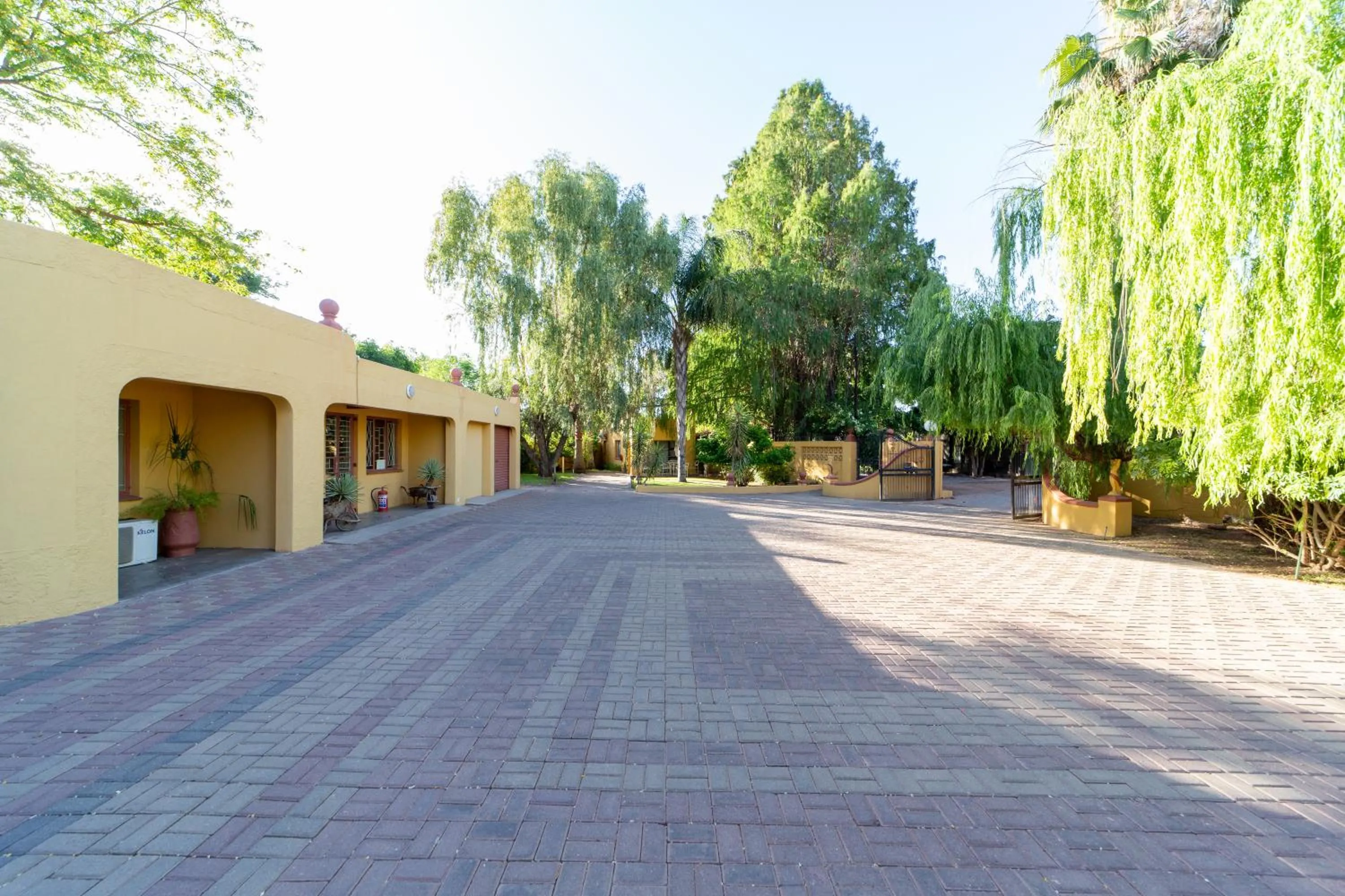 Parking in Sunriver Kalahari Lodge Riverside stay in Upington