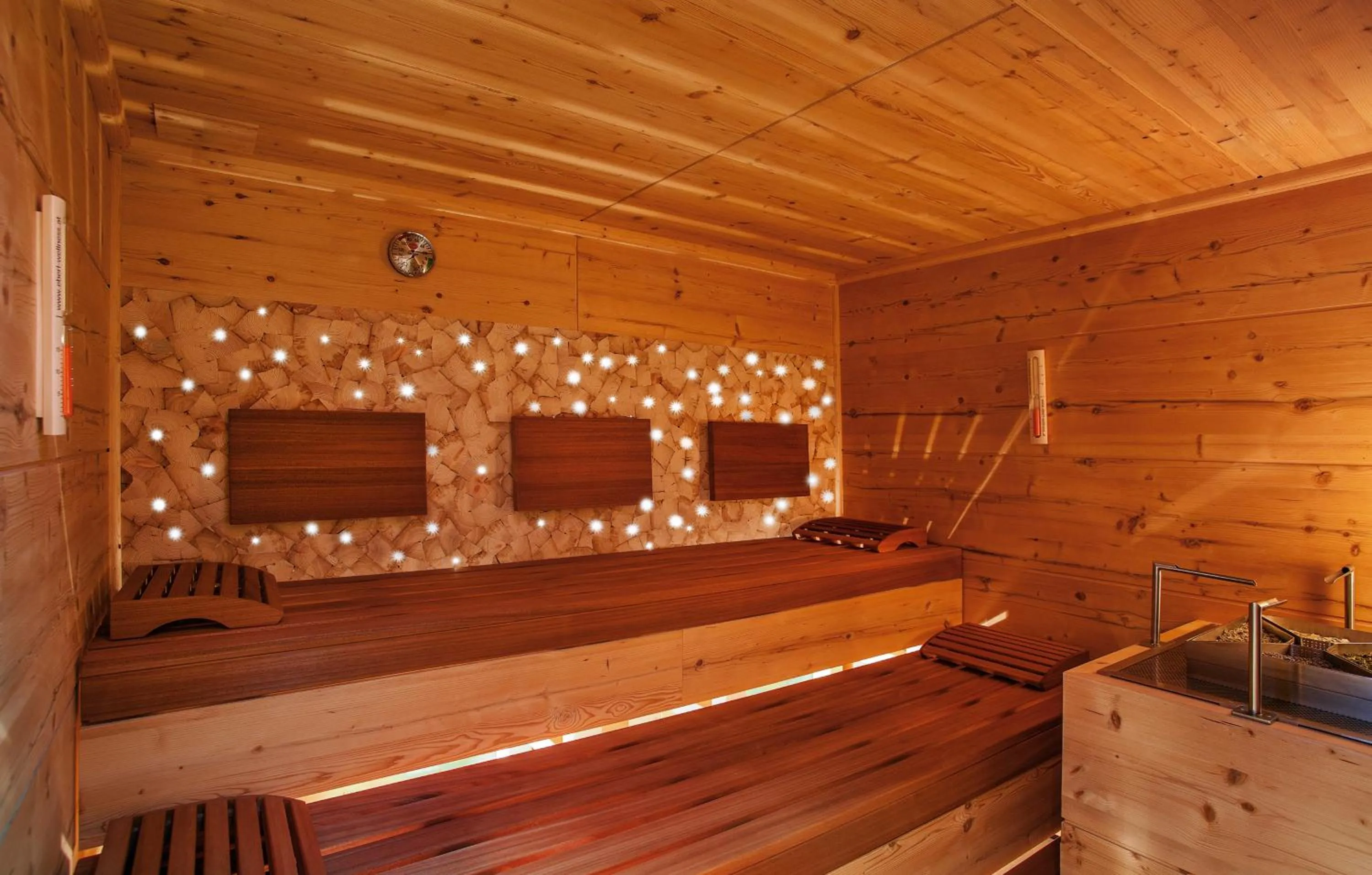 Sauna in Hotel Garni Chasa Sulai