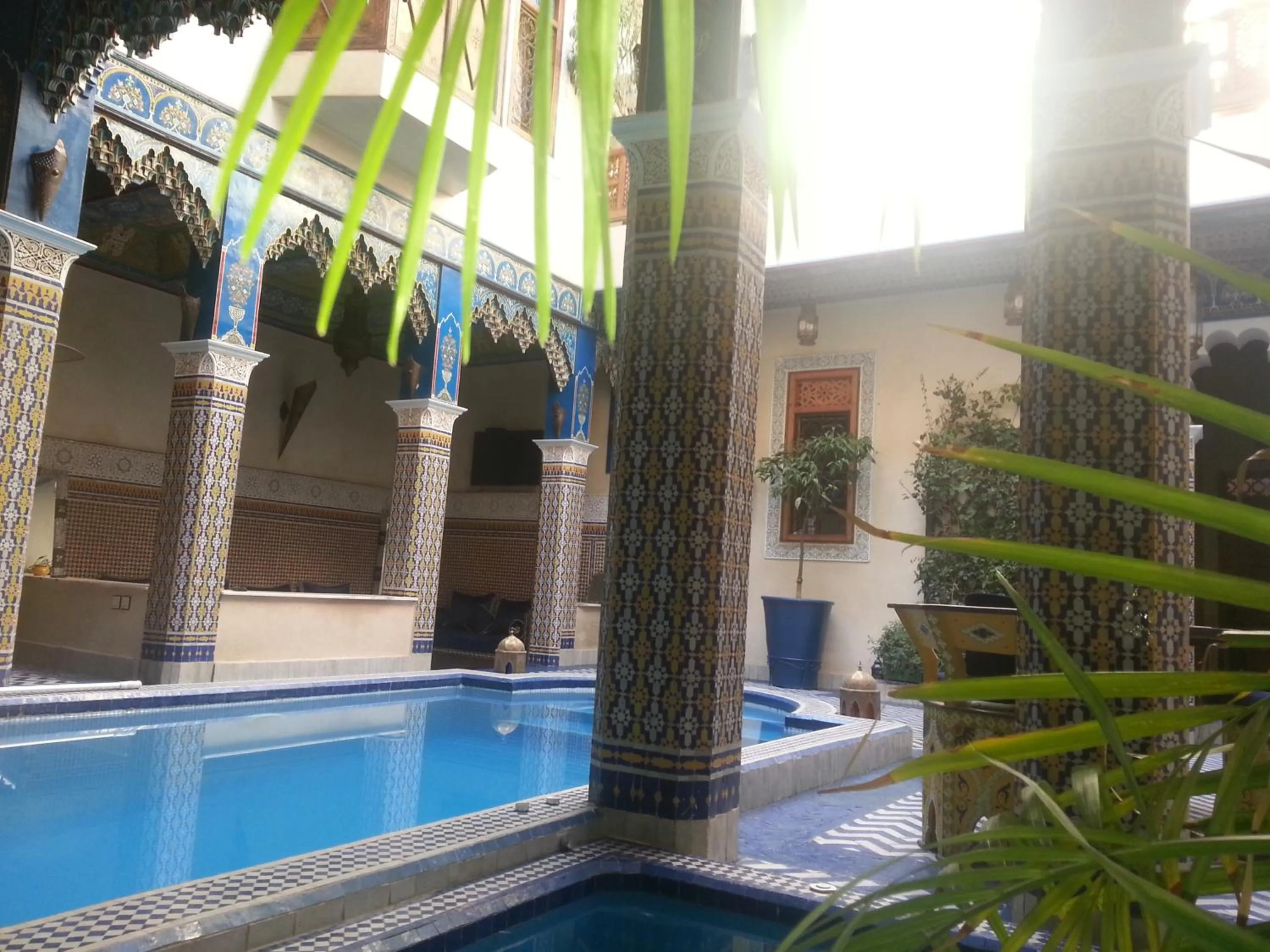 Swimming pool in Riad Puchka