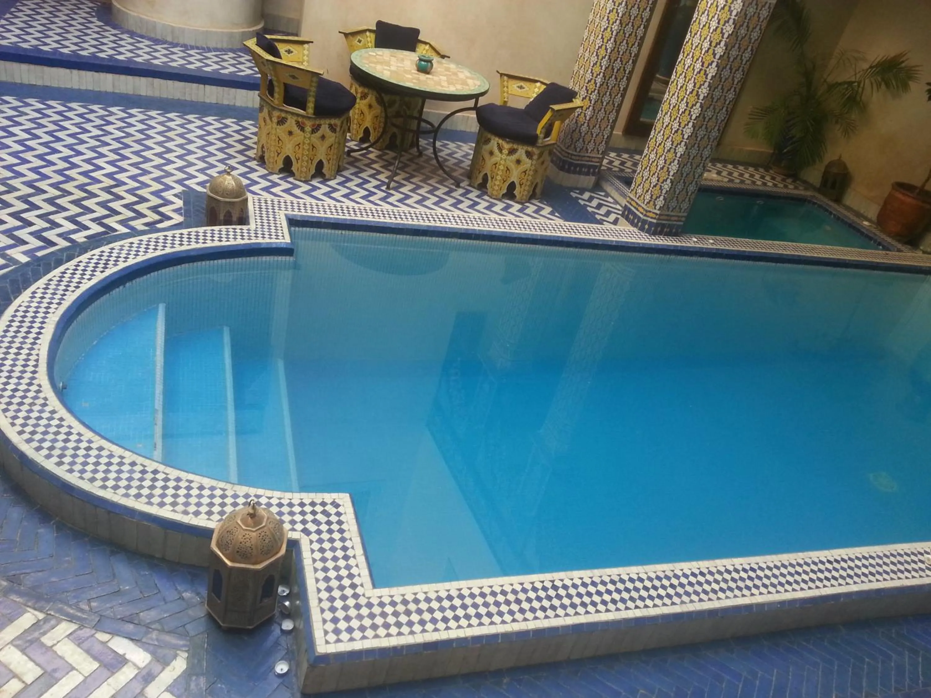 Swimming pool in Riad Puchka