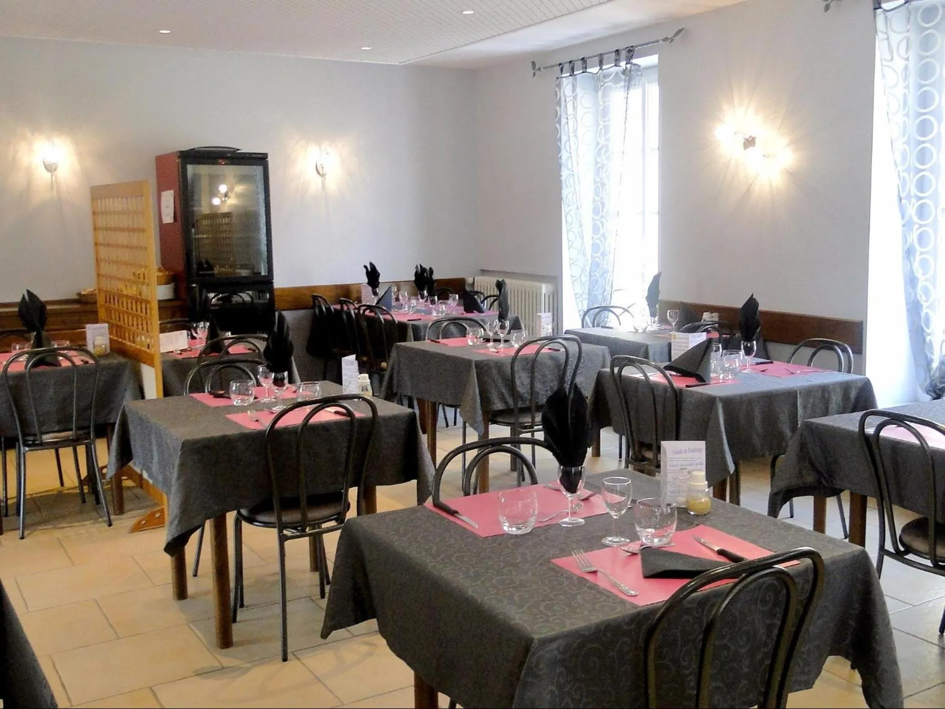 Logis hôtel restaurant Auberge de la Cloche