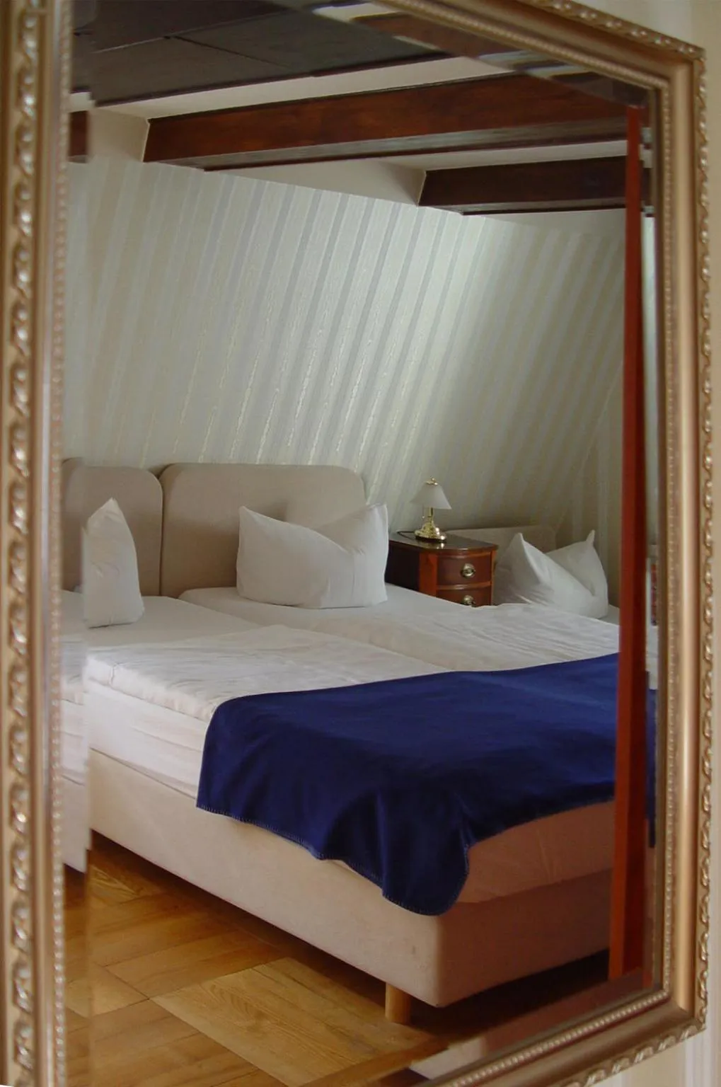 Photo of the whole room, Bed in Hotel Altes Hafenhaus