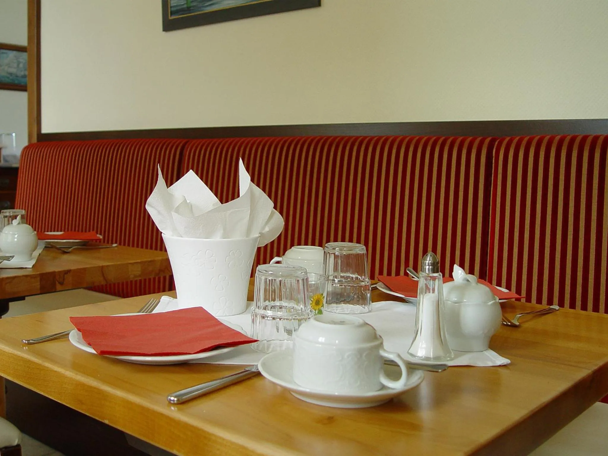 Restaurant/places to eat in Hotel Altes Hafenhaus