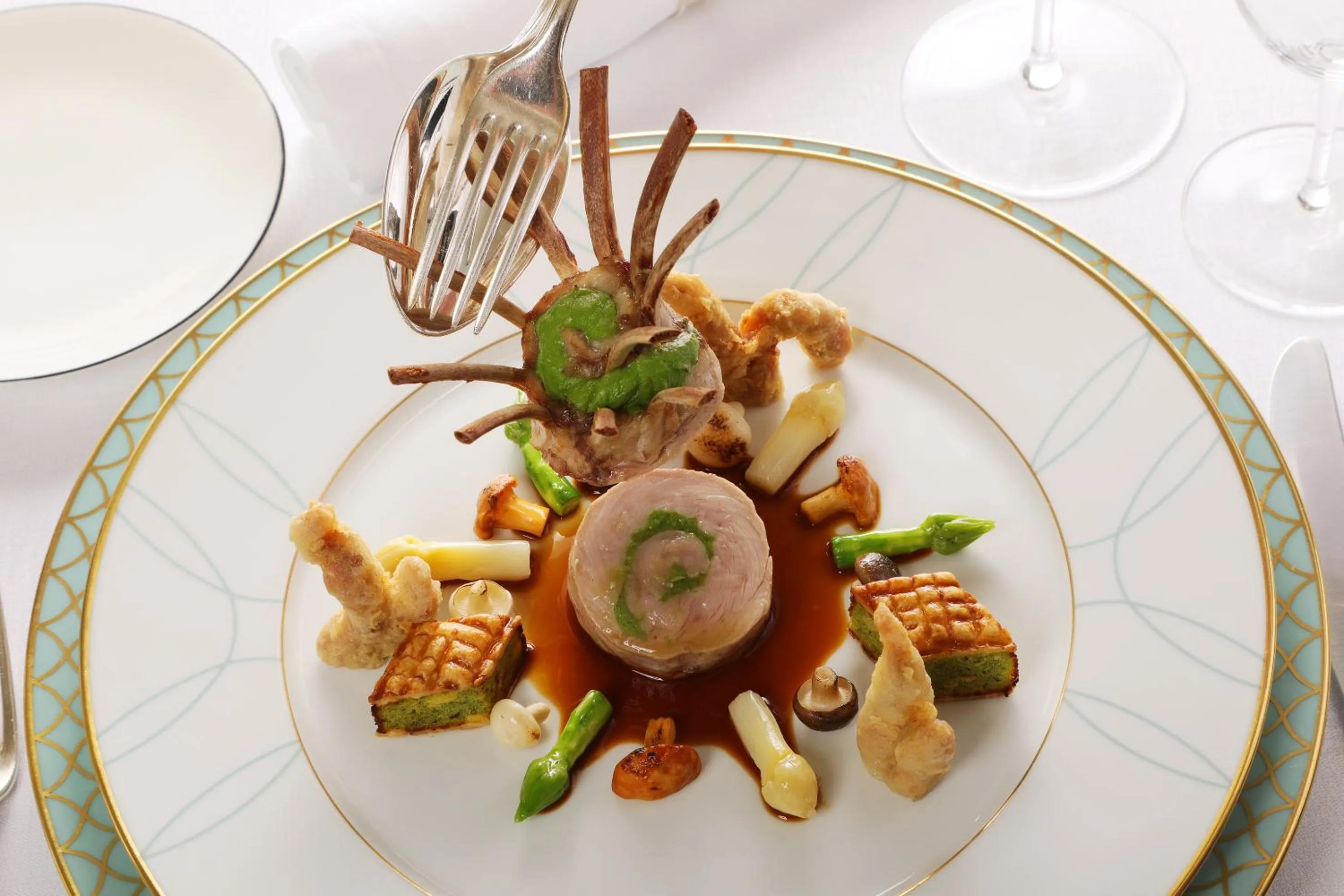 Food and drinks in Romantik Hotel Landhaus Biewald