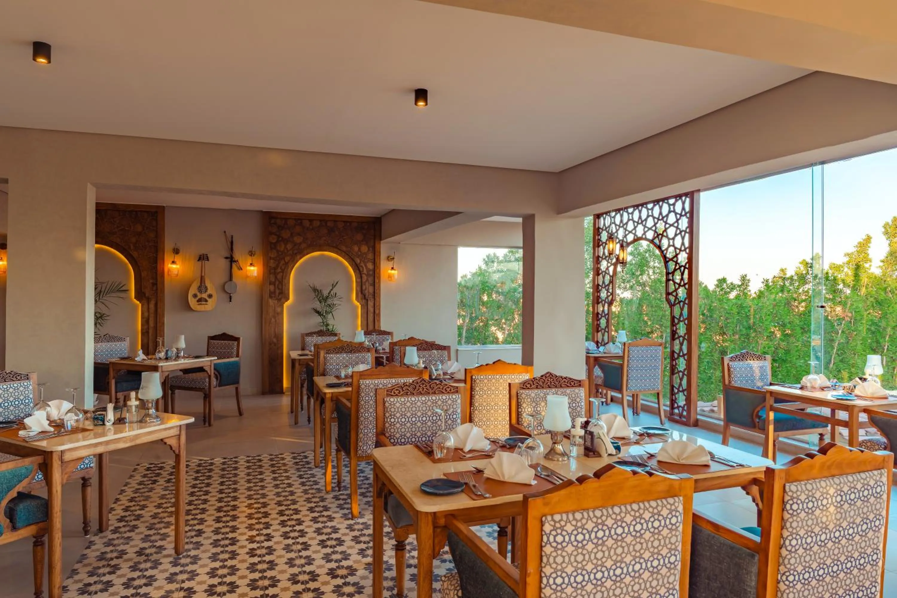 Restaurant/places to eat in Sunrise Aqua Joy Resort