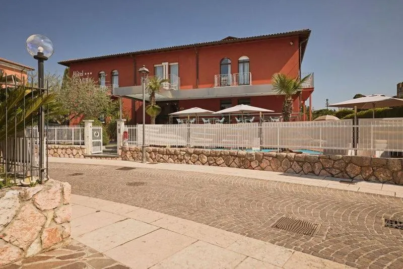 Property building in Hotel Le Mura