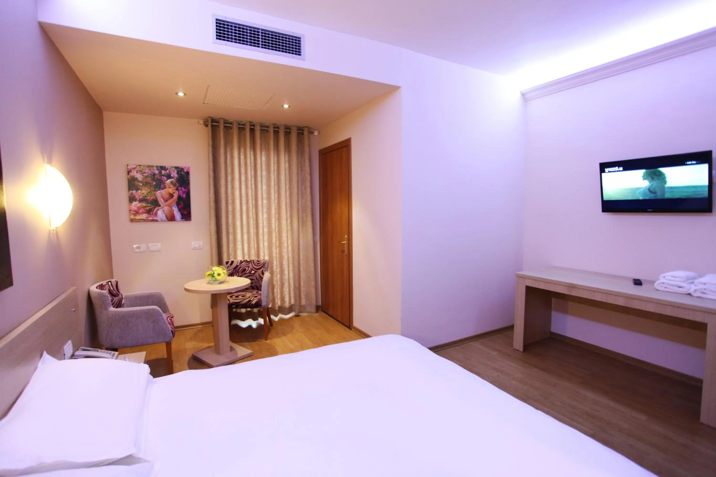 Bedroom, Bed in Hotel Green