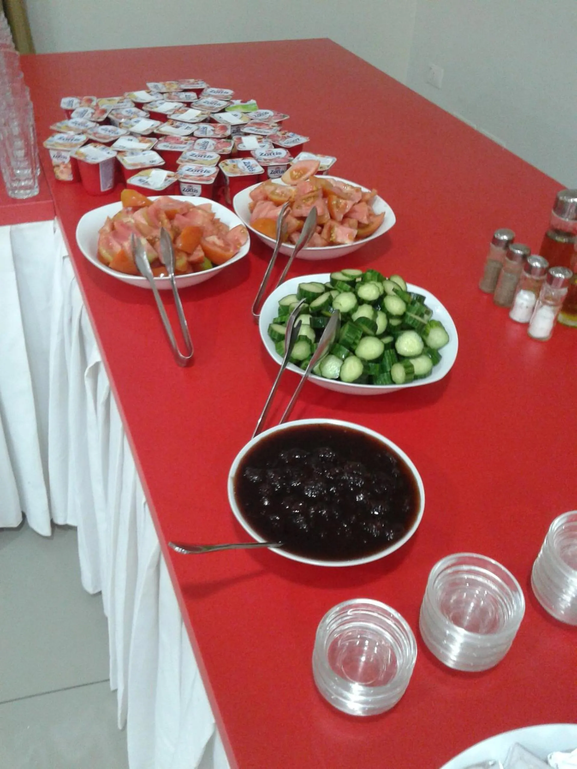 Buffet breakfast in Hotel Green