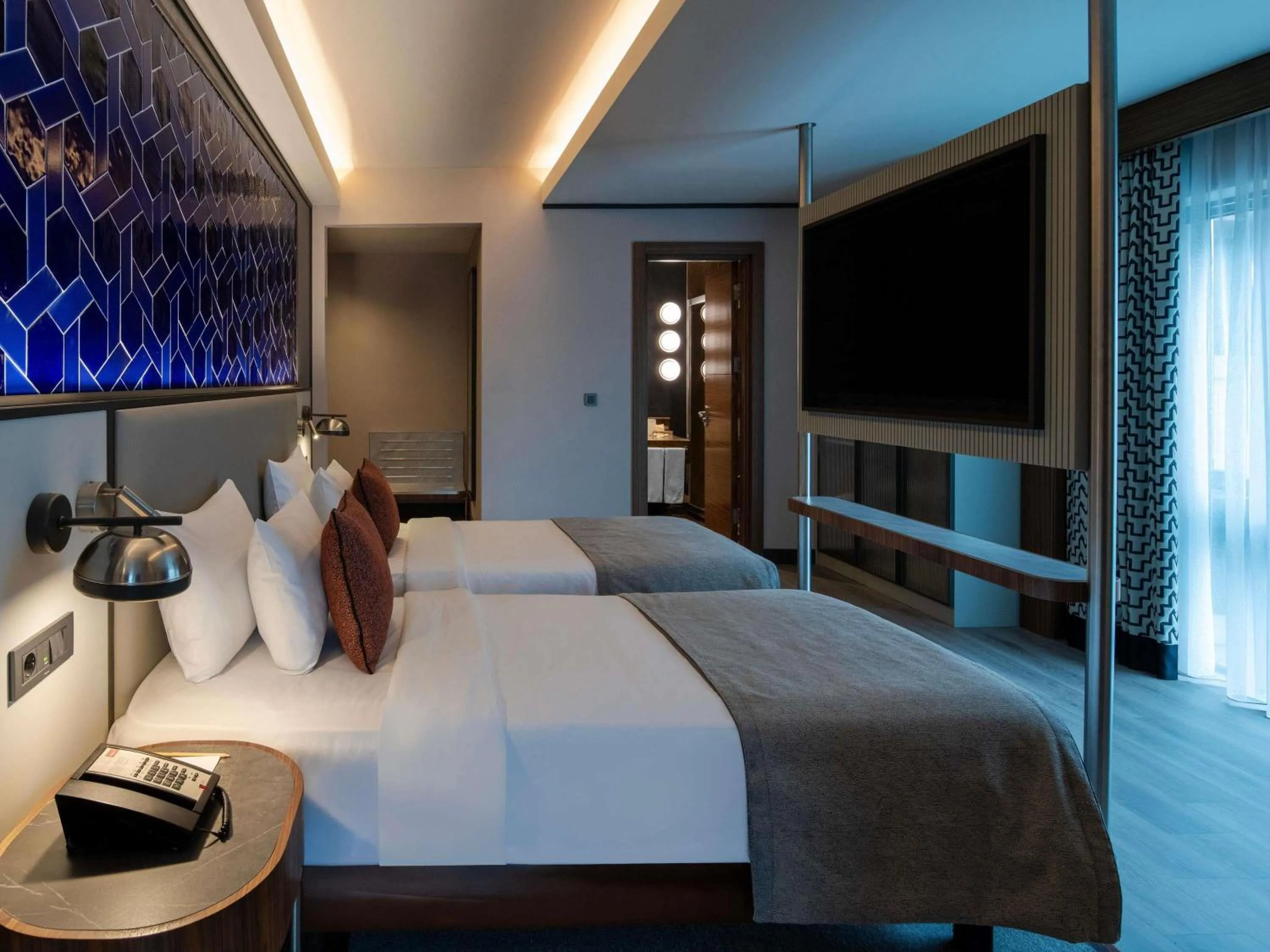 Bedroom, Bed in Mercure Istanbul Altunizade