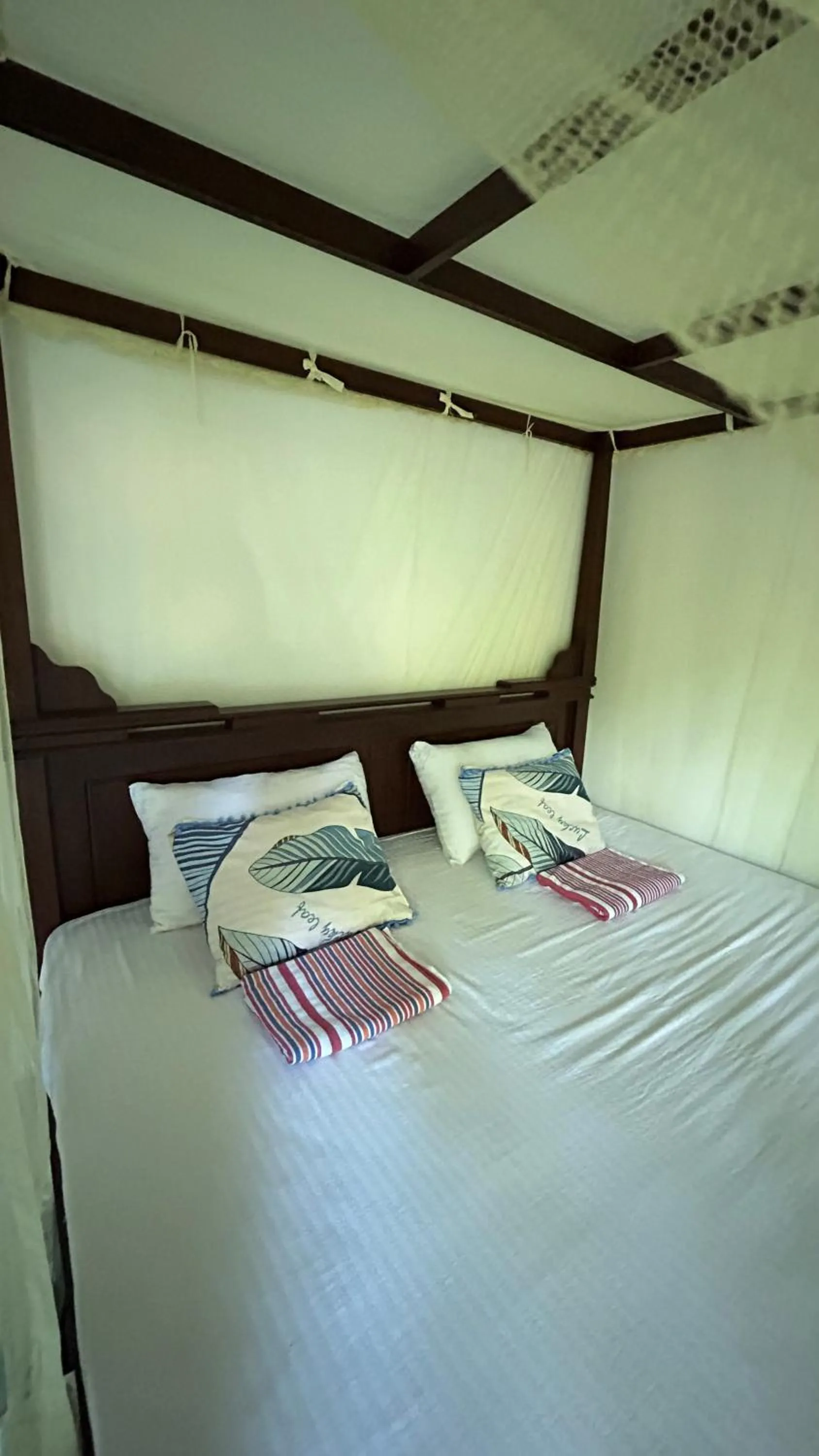 Bed in Silence Paradise