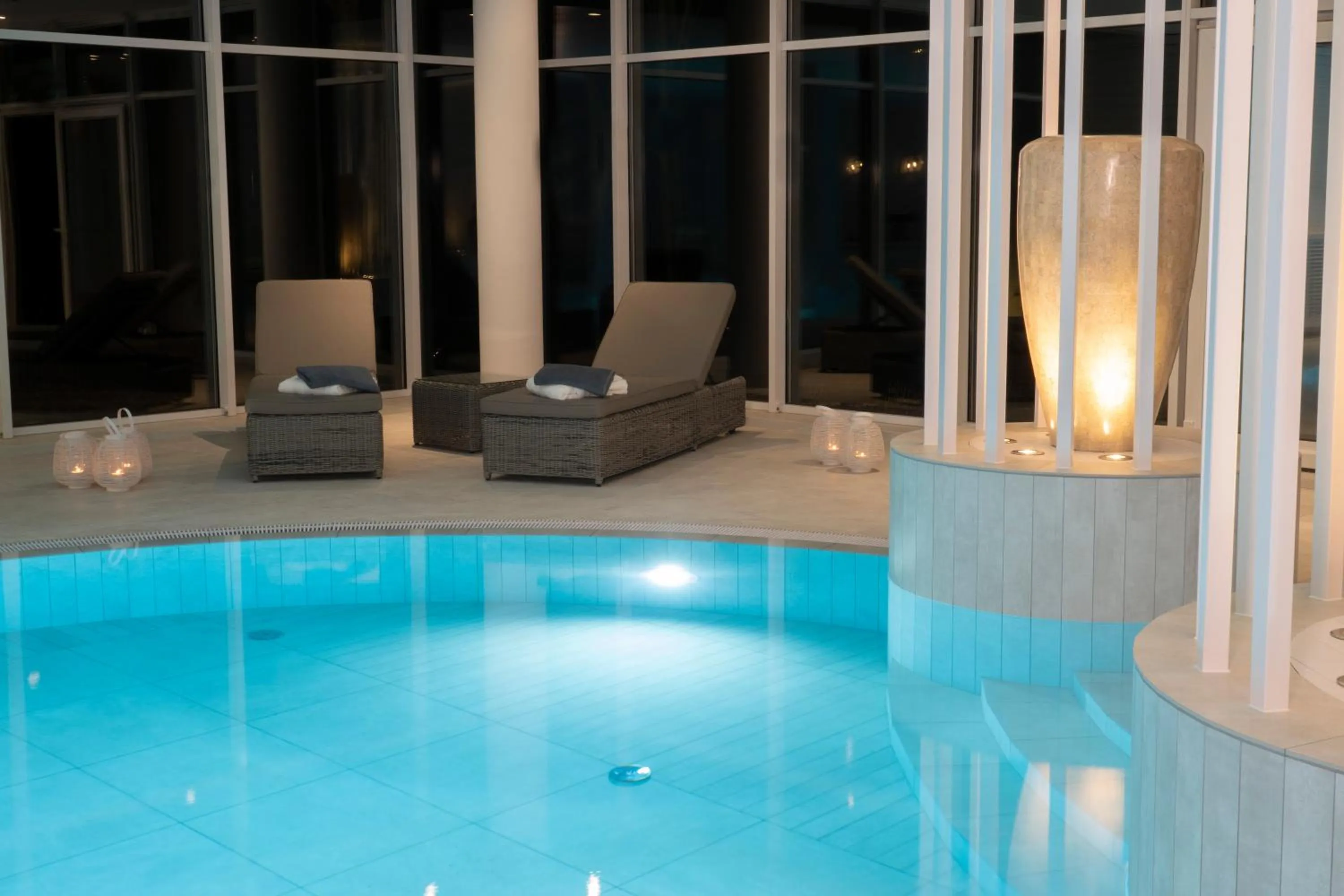 Swimming pool in Seehotel Villago