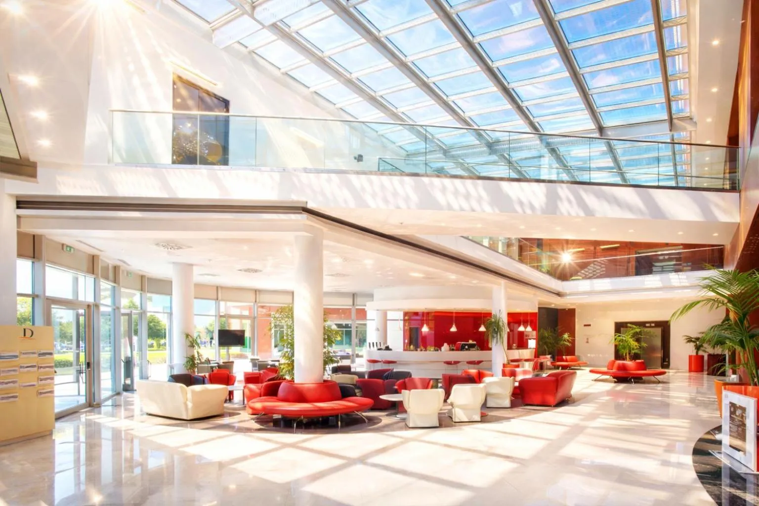 Lobby or reception in Domina Milano Fiera