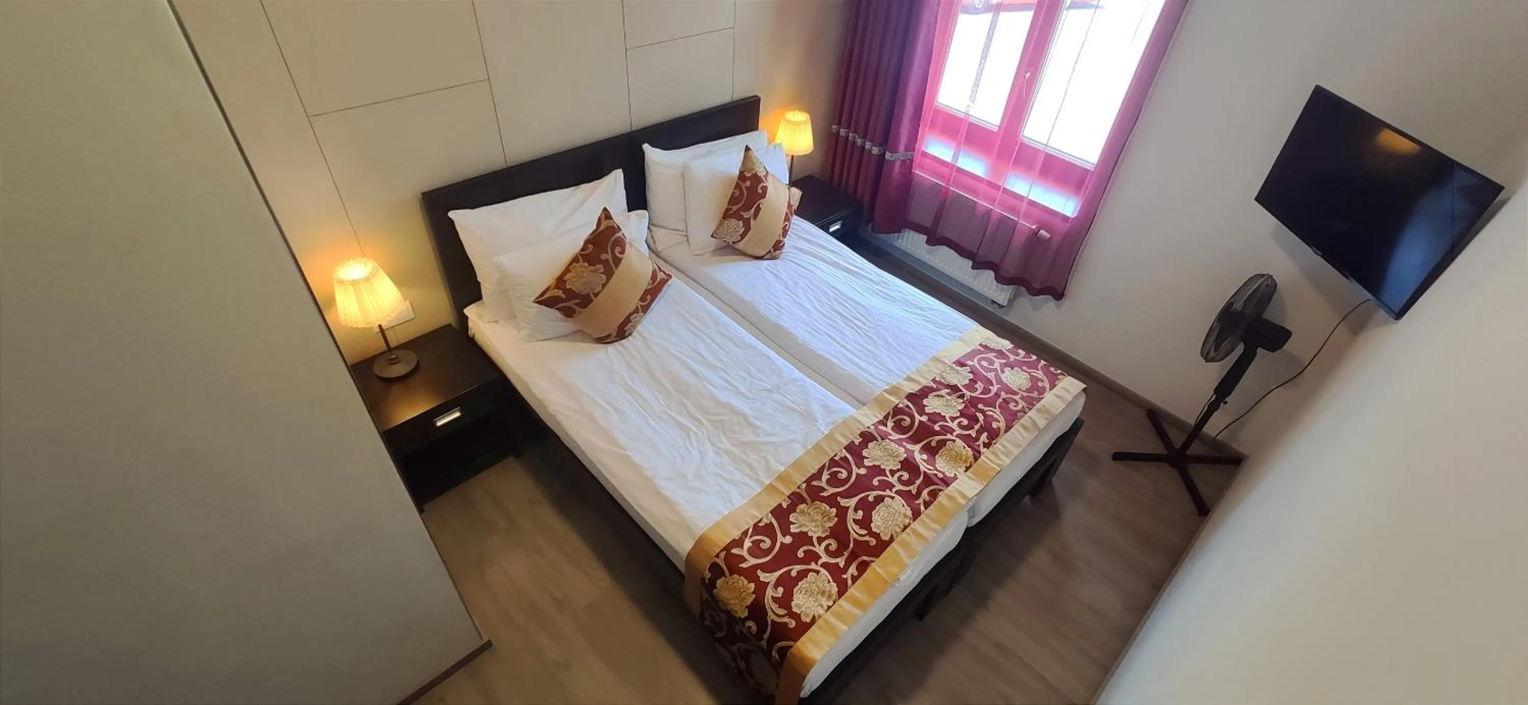 Bed in Sun-House Pension - ParkingFree Limited spaces-