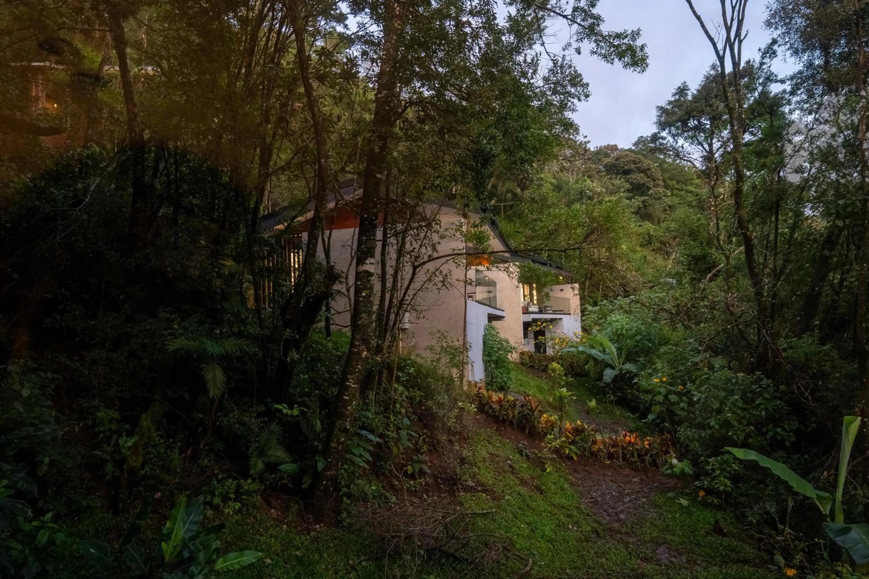 Property building in Koora Monteverde a Cloud Forest Hotel by Sandglass