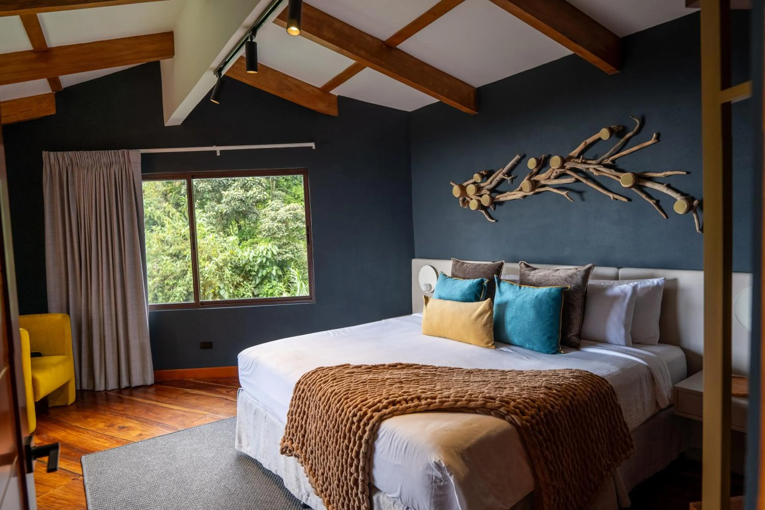 Bed in Koora Monteverde a Cloud Forest Hotel by Sandglass