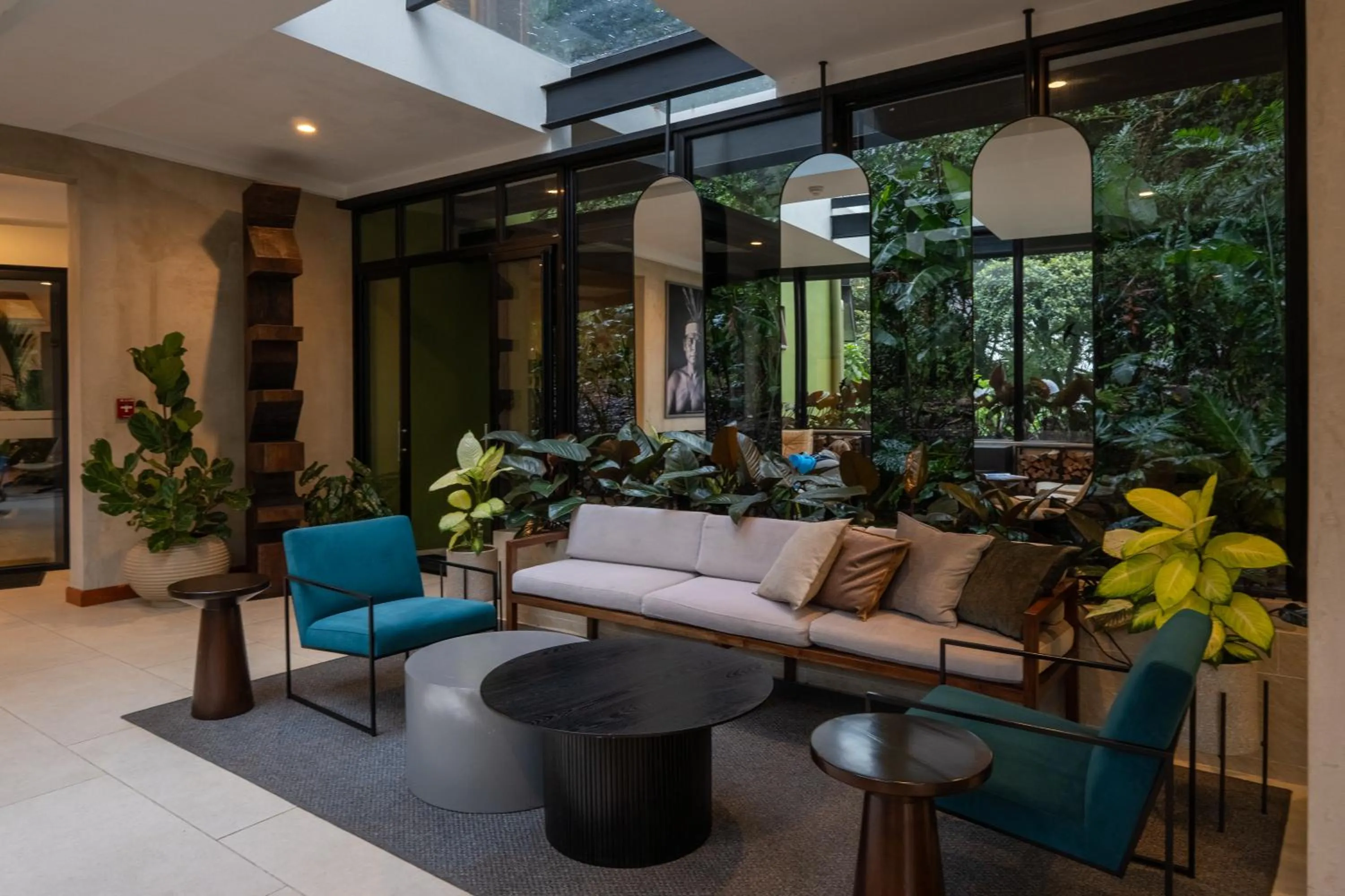 Lobby or reception in Koora Monteverde a Cloud Forest Hotel by Sandglass