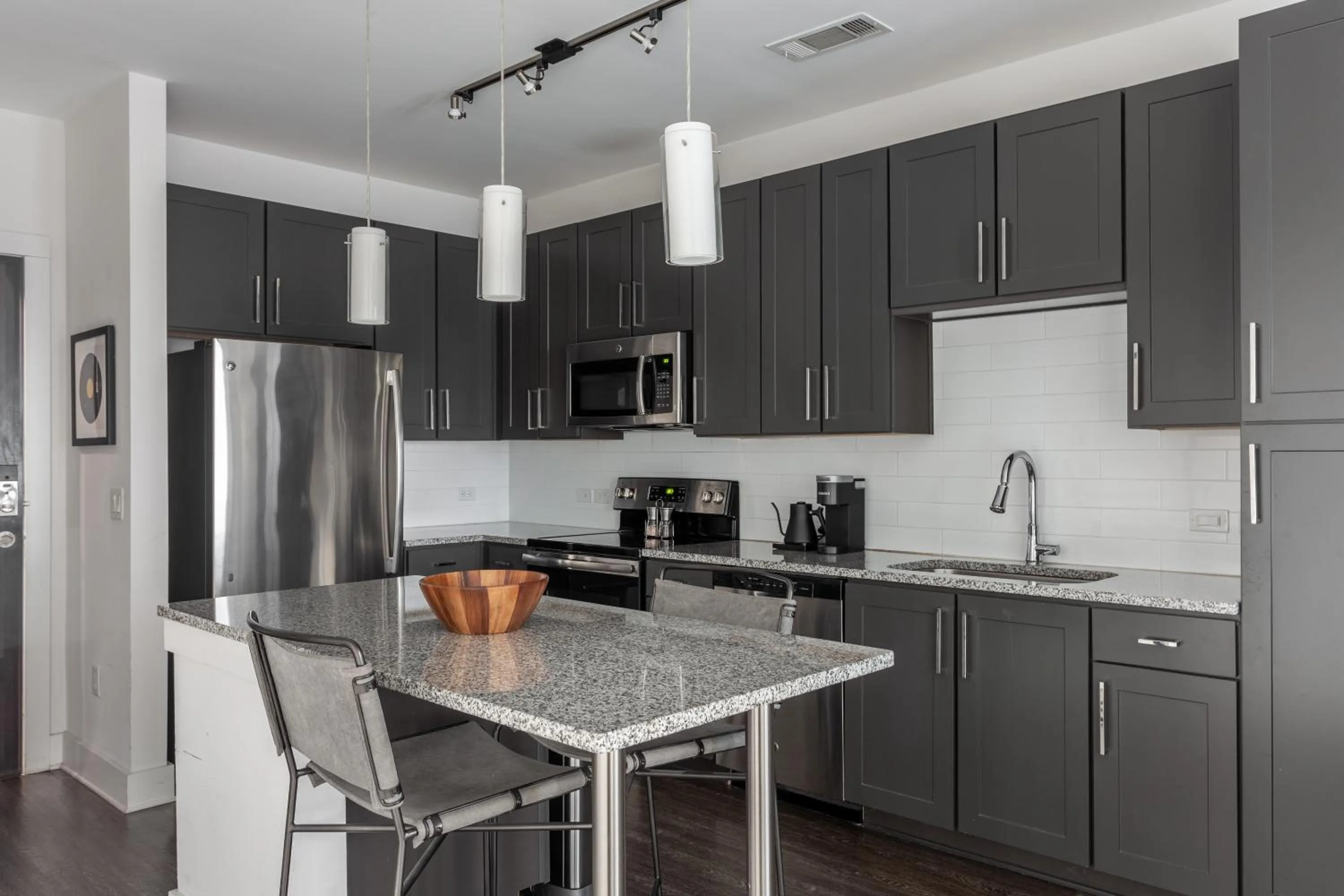 Kitchen or kitchenette in Mint House Nashville - Music Row