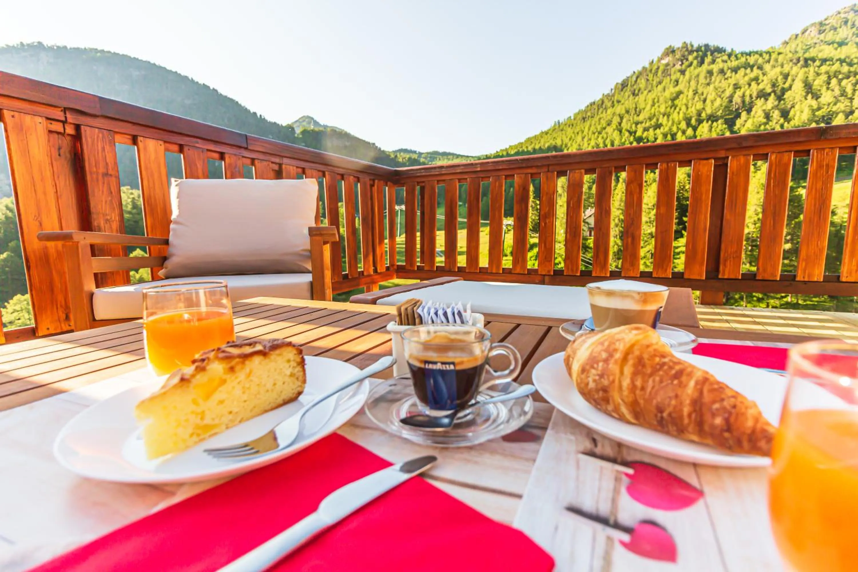 Spring in Hotel Al Foiron