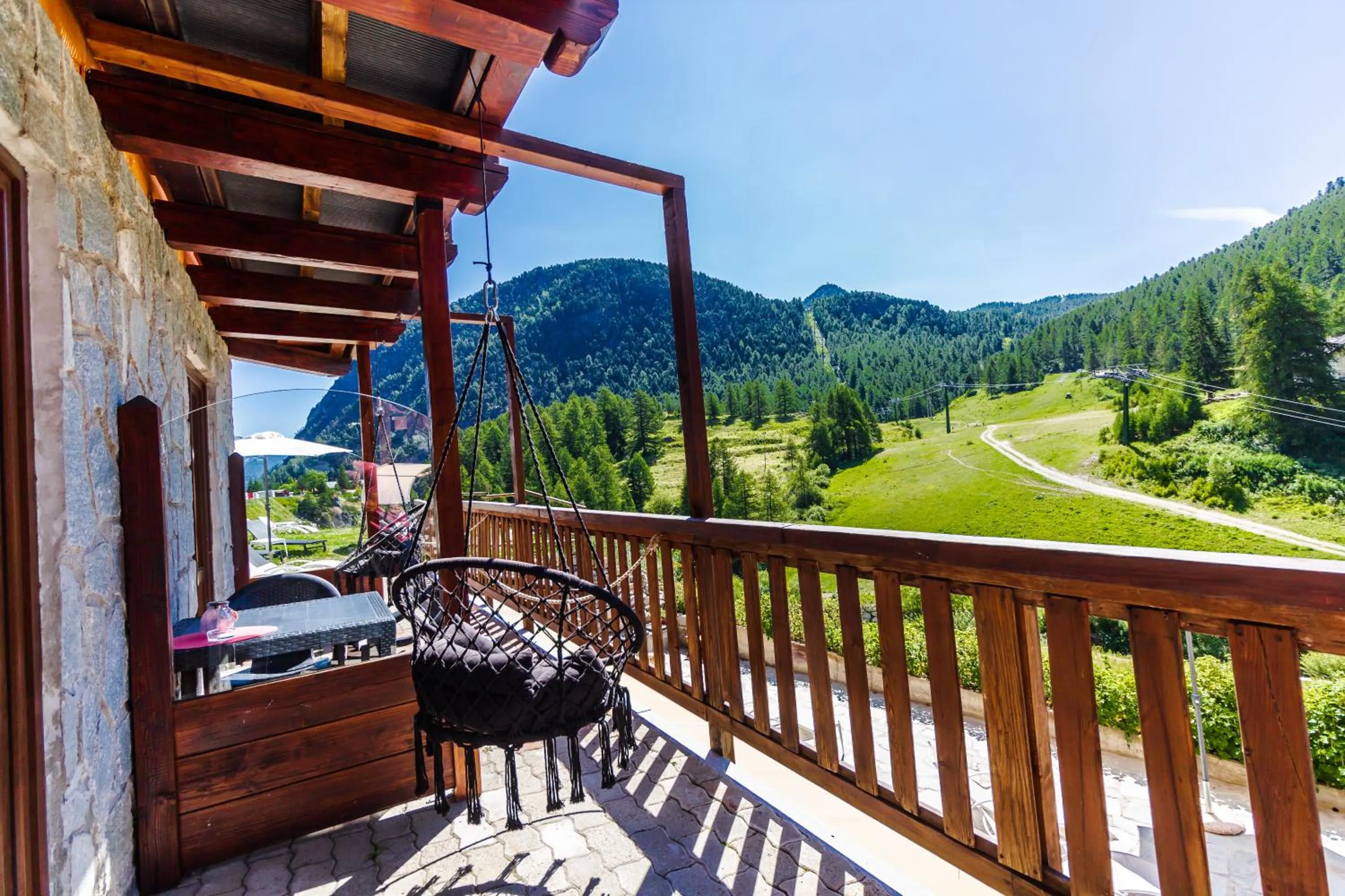 Property building in Hotel Al Foiron