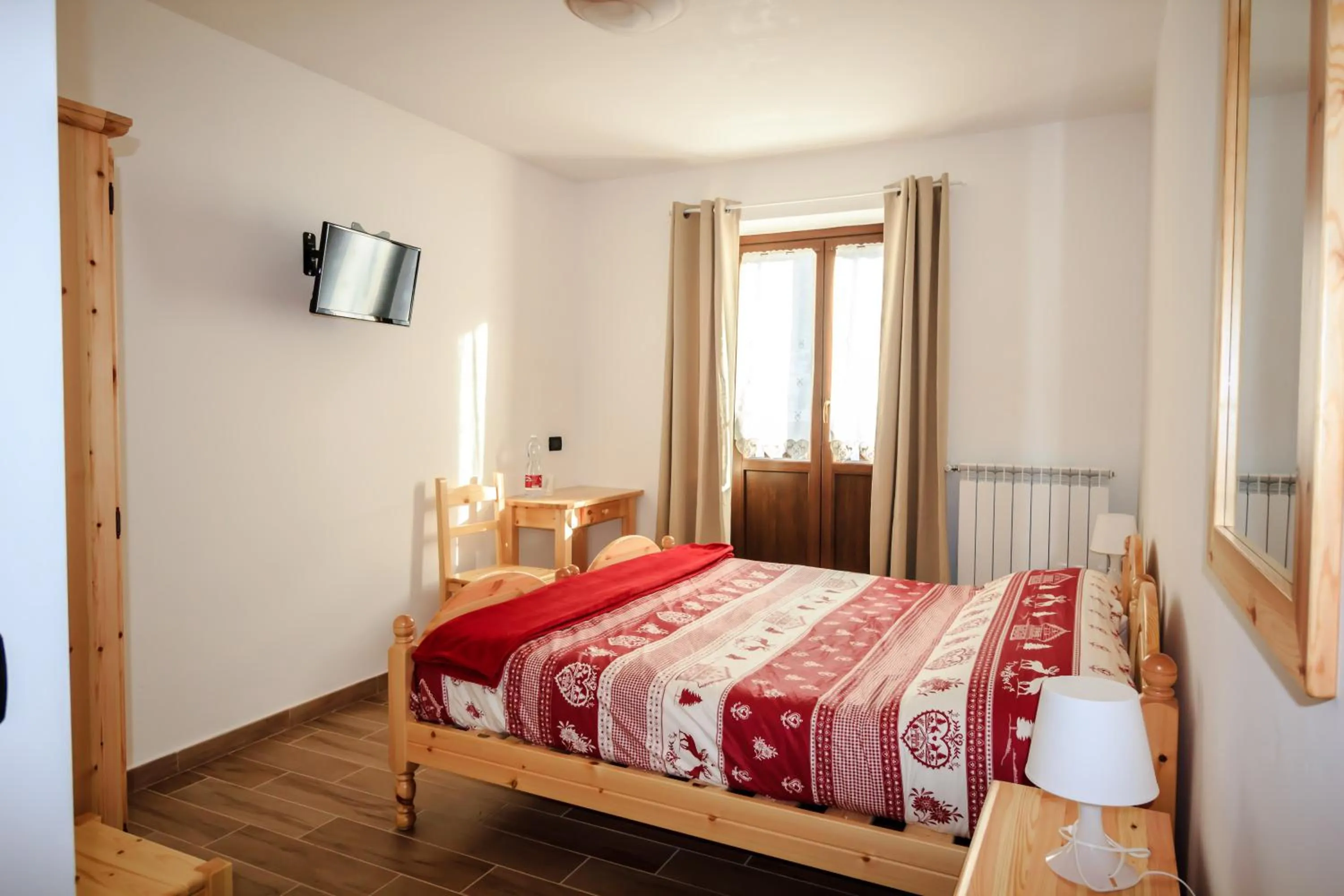 Bedroom, Bed in Hotel Al Foiron