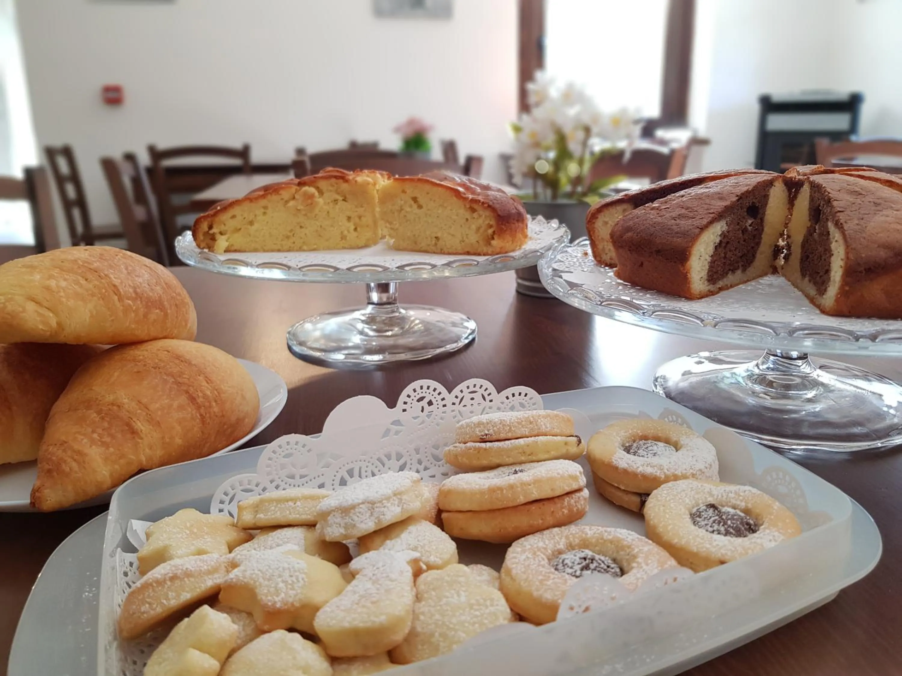 Food and drinks in Hotel Al Foiron