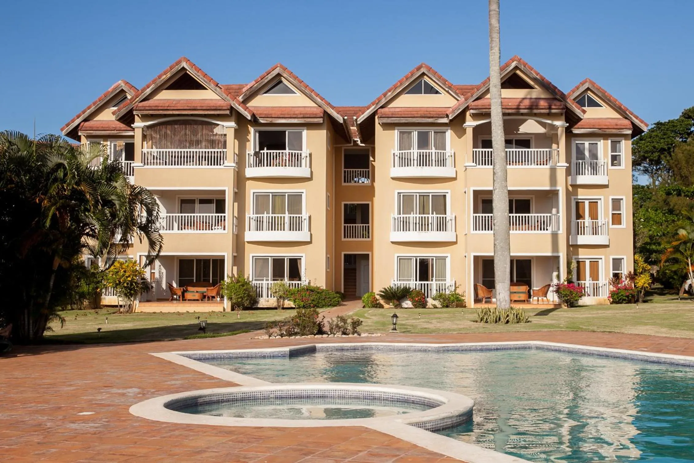 Property building in Sosua Ocean Village