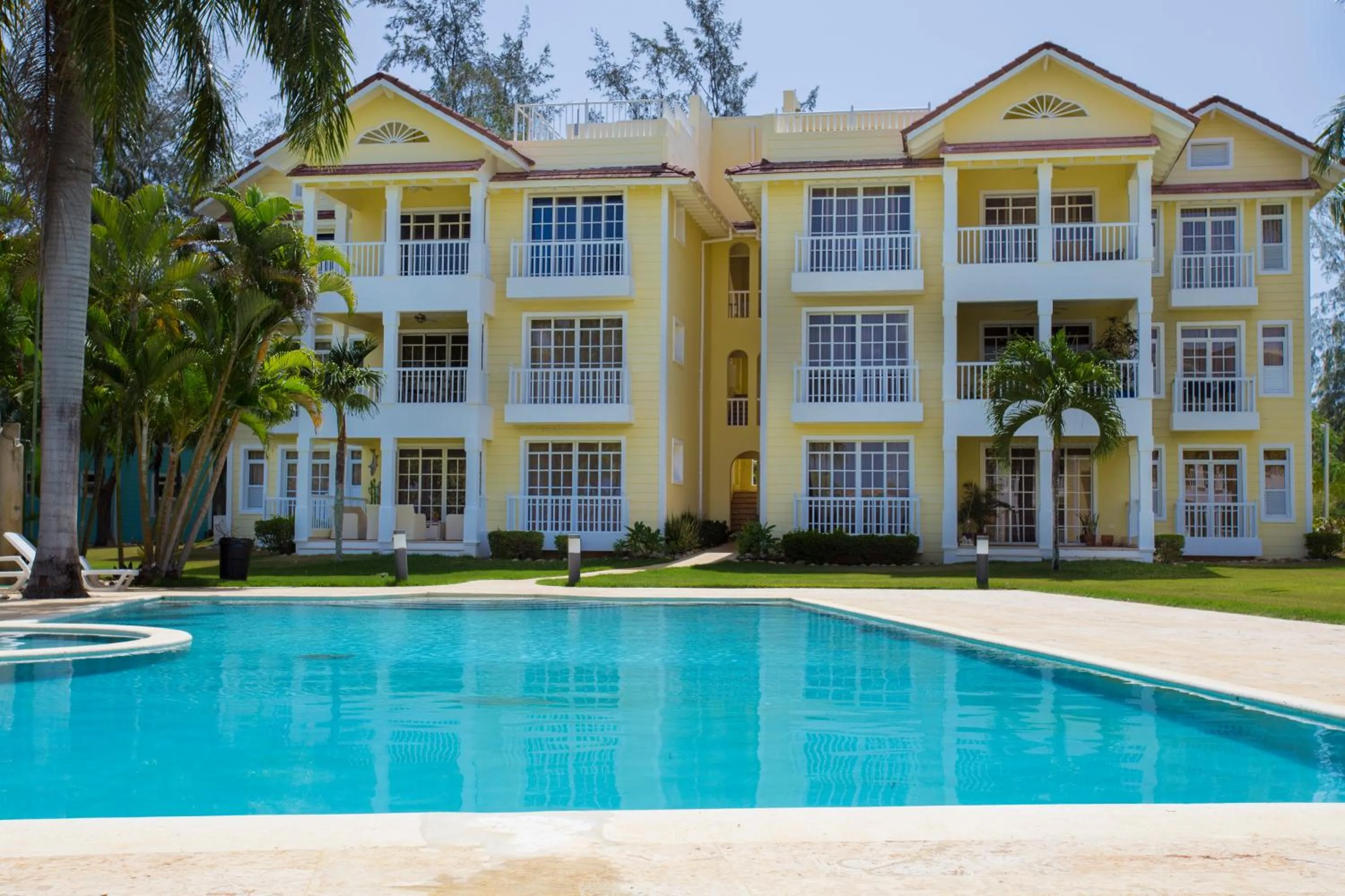 Property building in Sosua Ocean Village
