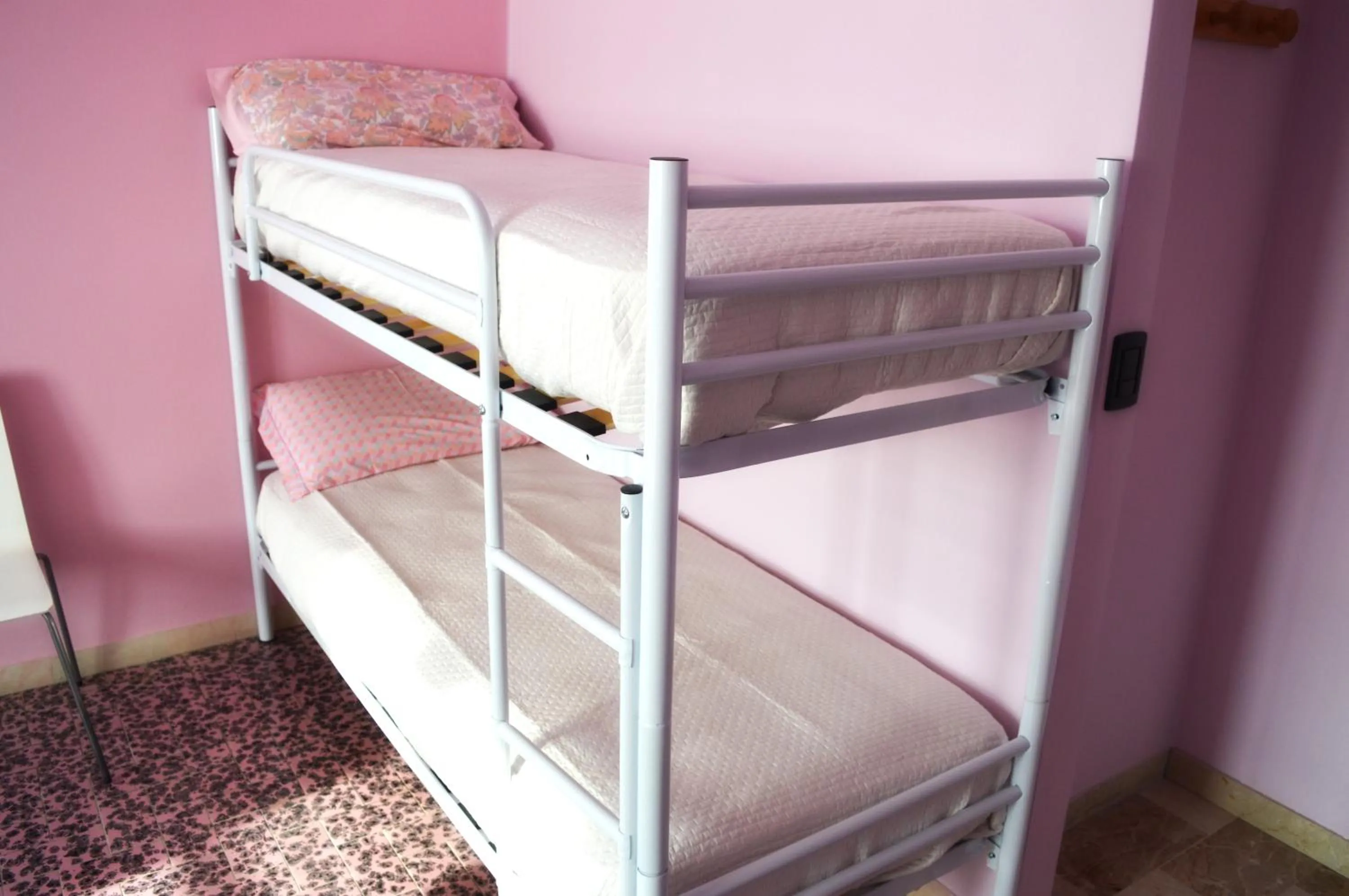 Bathroom, Bed in The Swan B&B