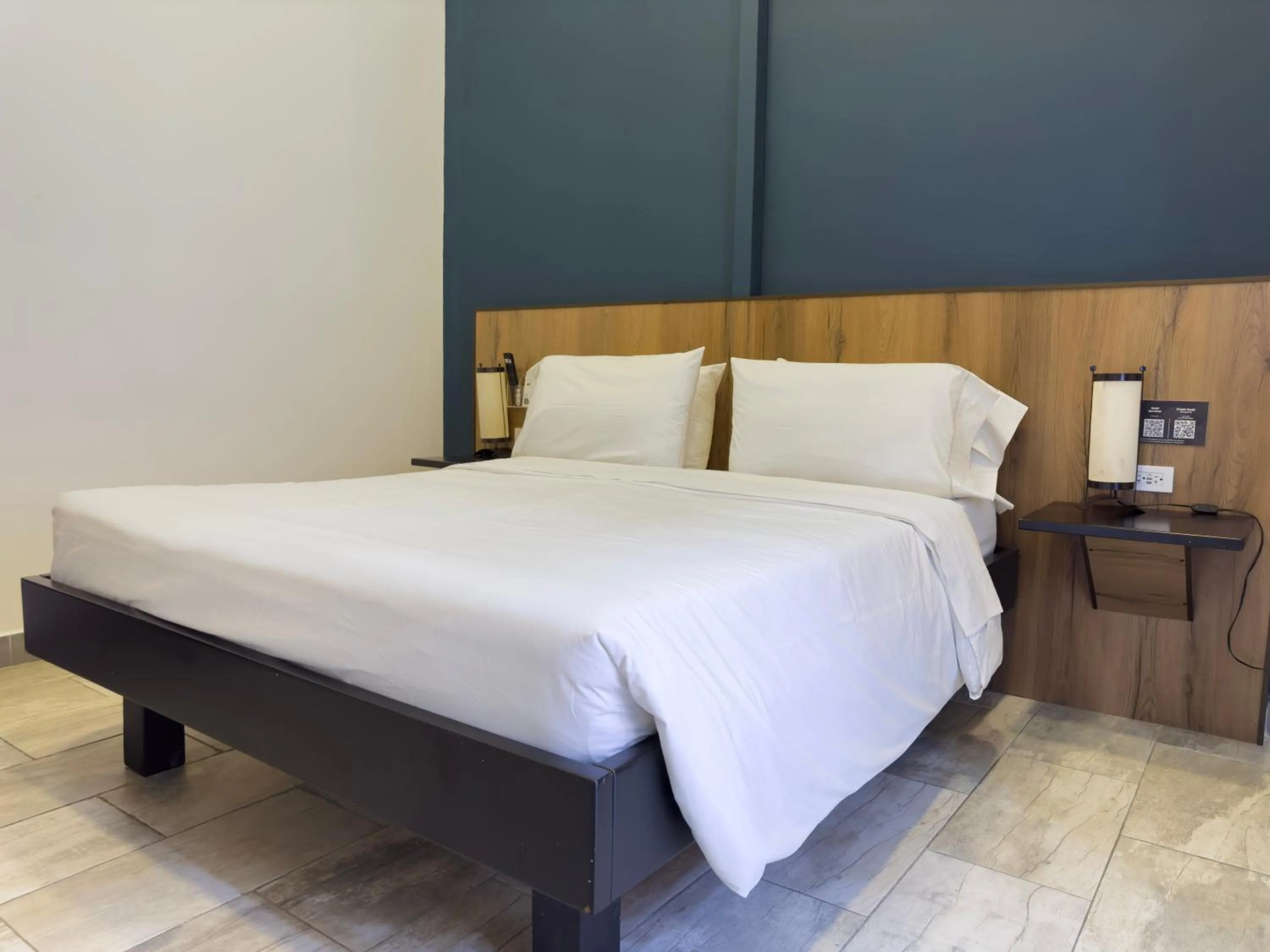 Bed in Provenza Lofts