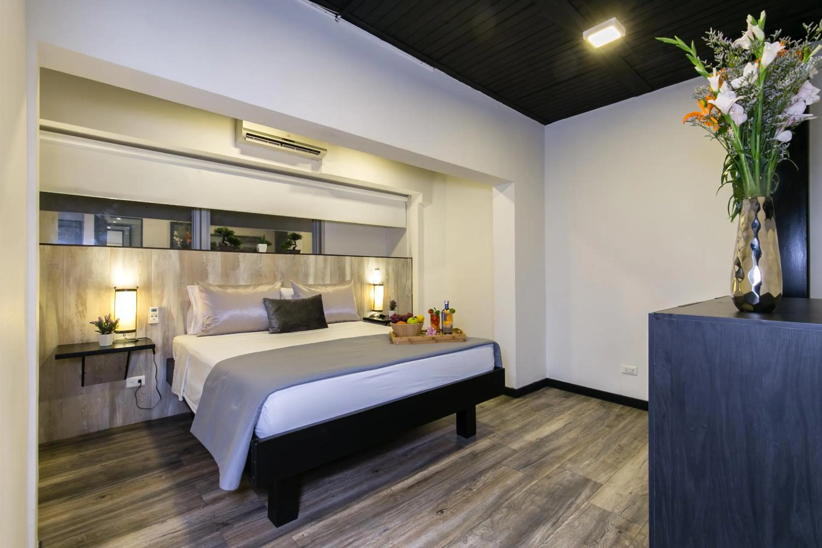 Bed in Provenza Lofts