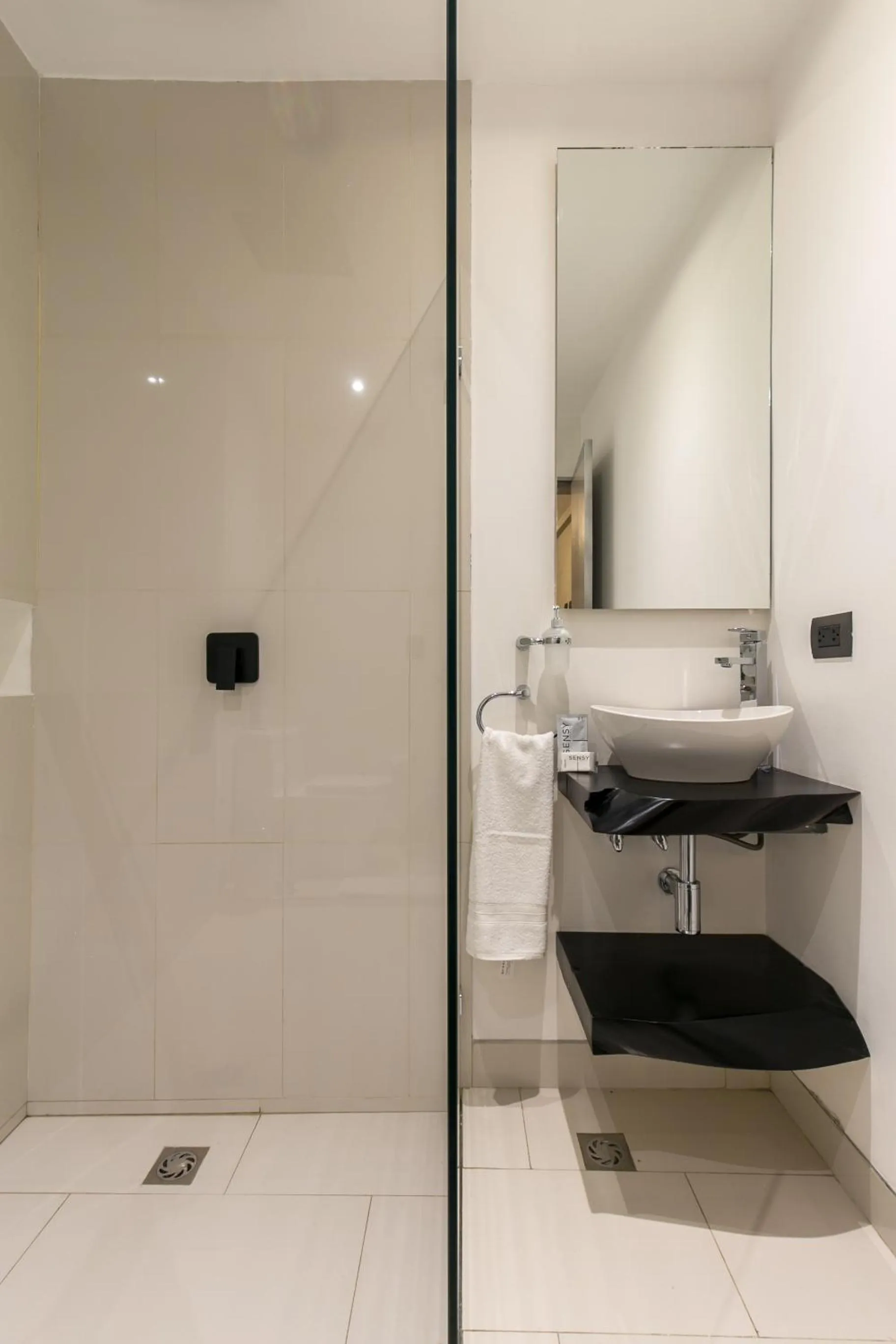 Bathroom in Provenza Lofts