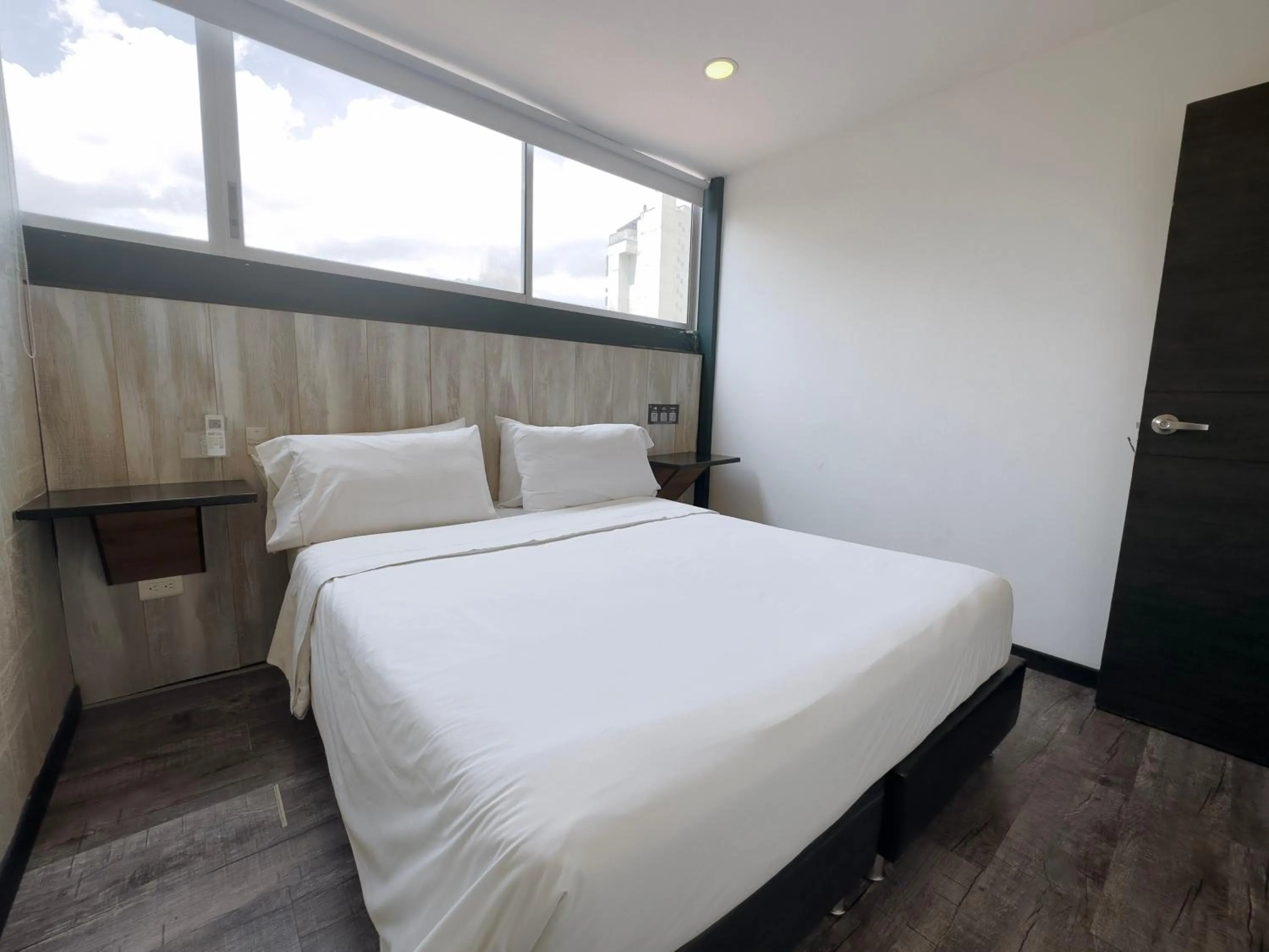 Bed in Provenza Lofts
