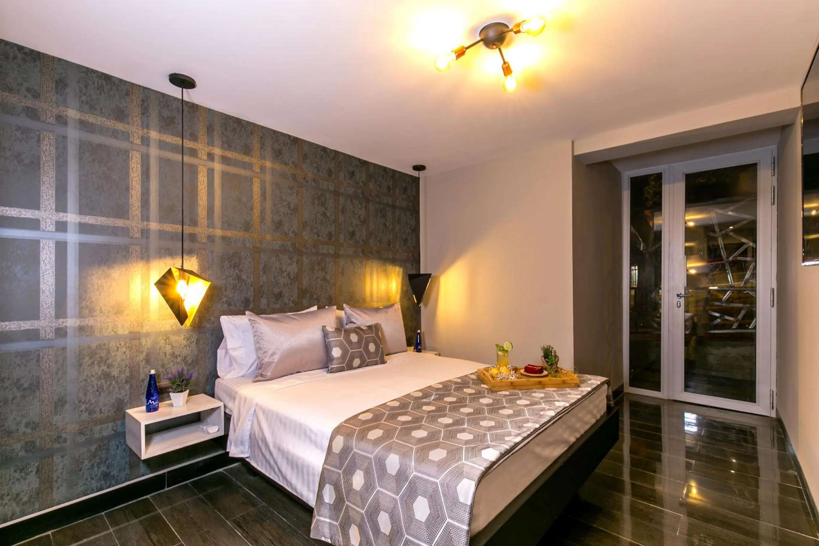 Bed in Provenza Lofts