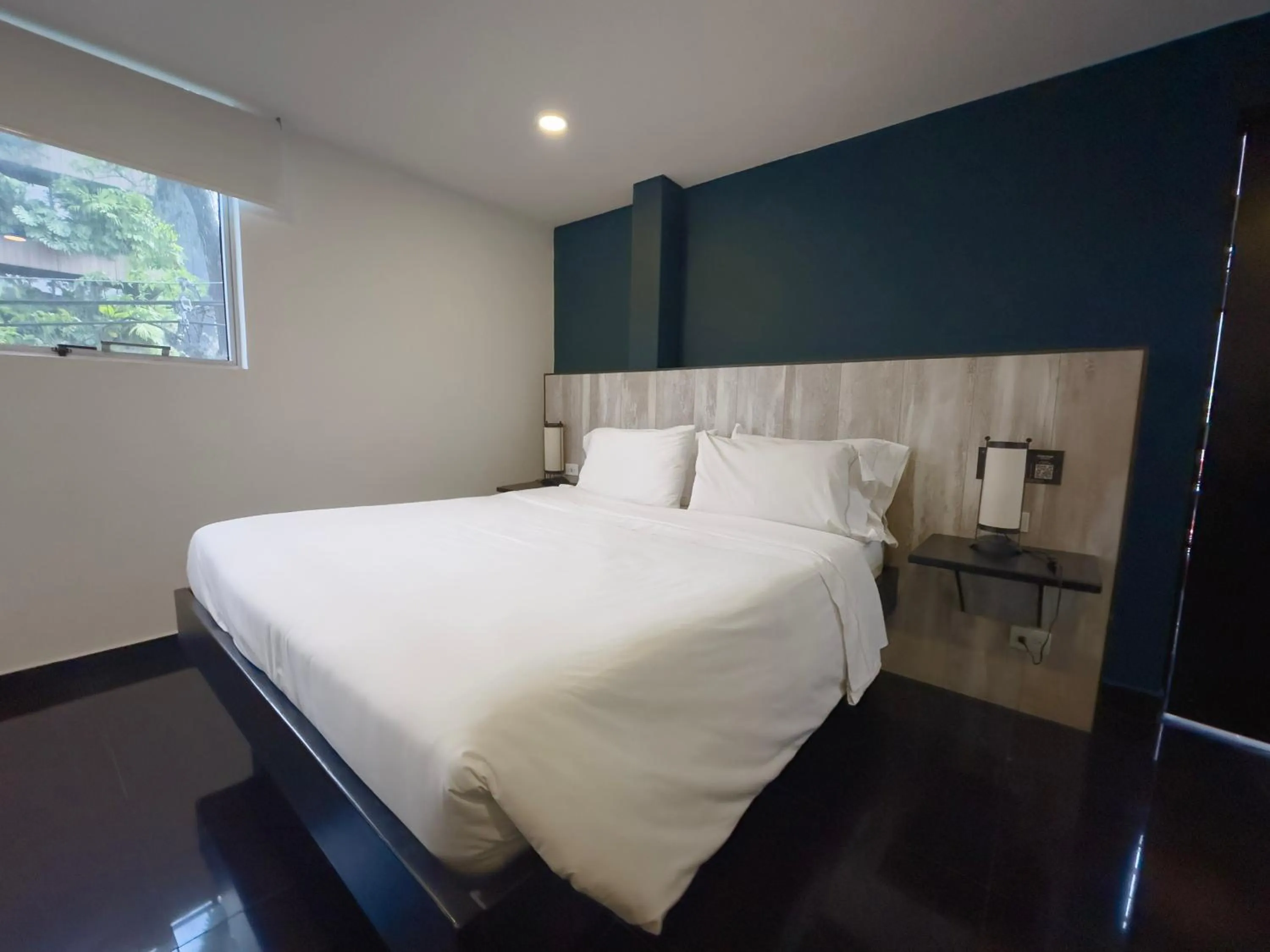 Bed in Provenza Lofts