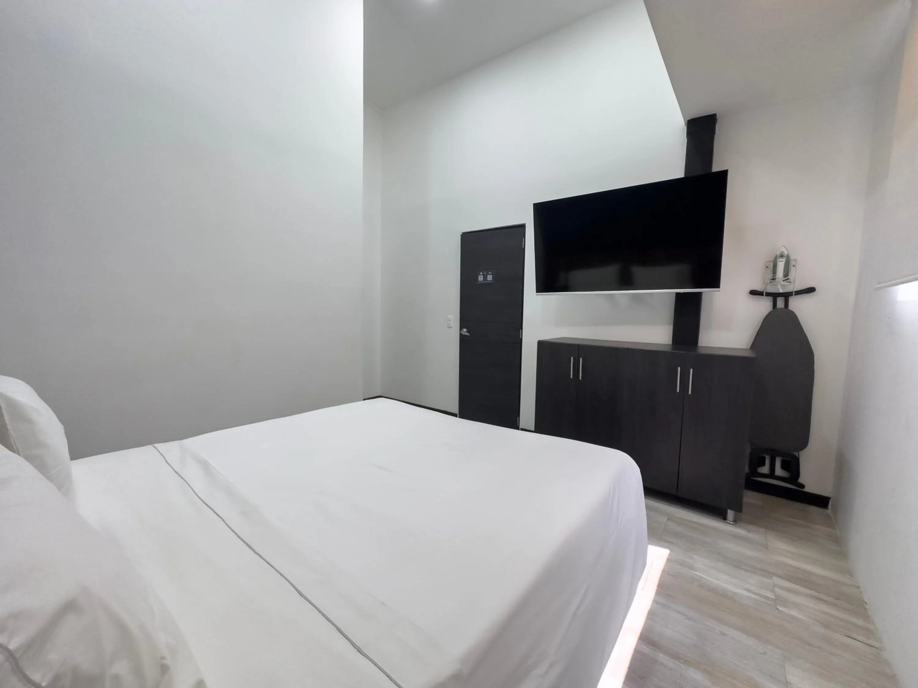 Bed in Provenza Lofts