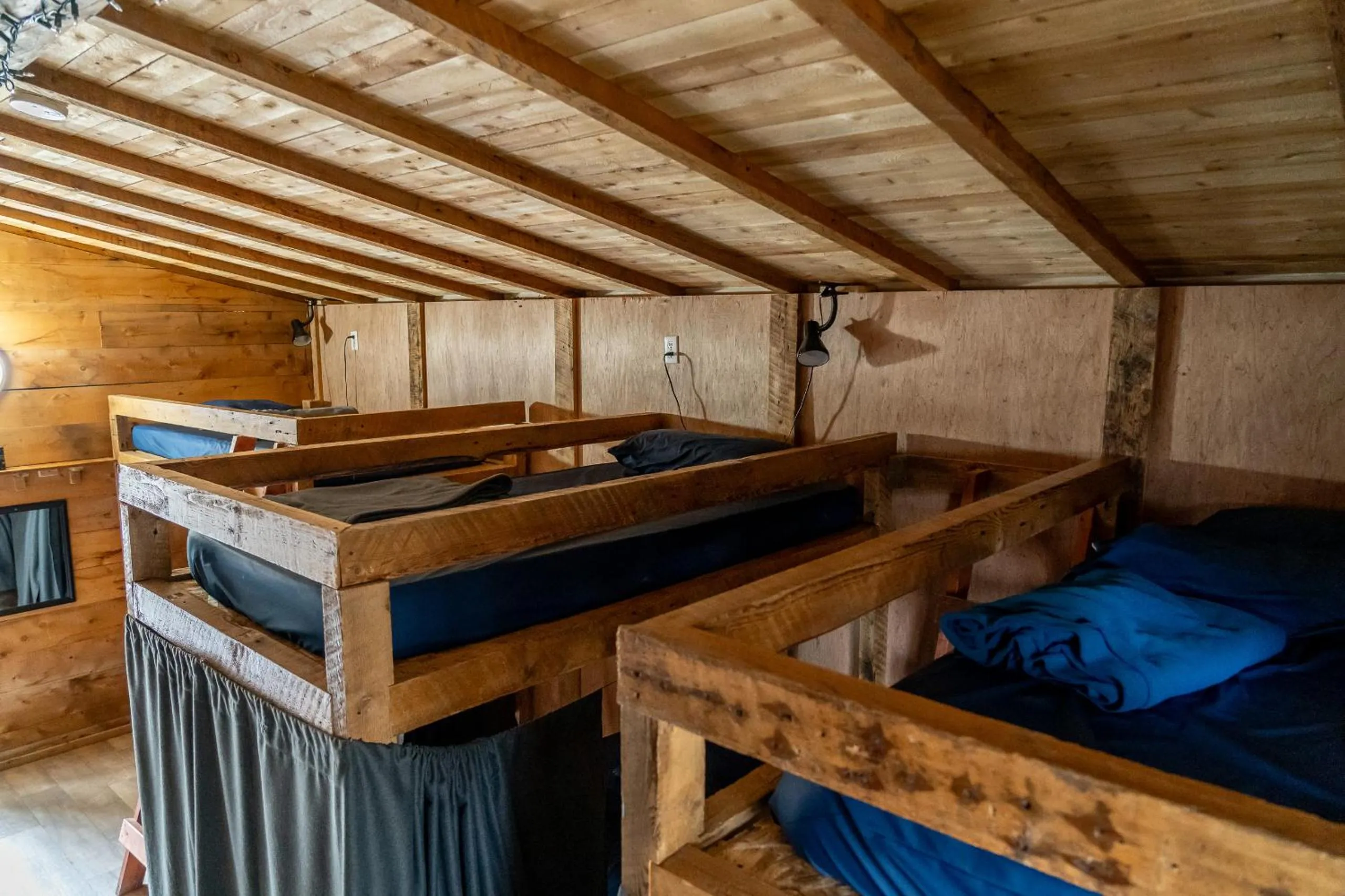 bunk bed, Bed in Auberge/Chalet Griffon Aventure